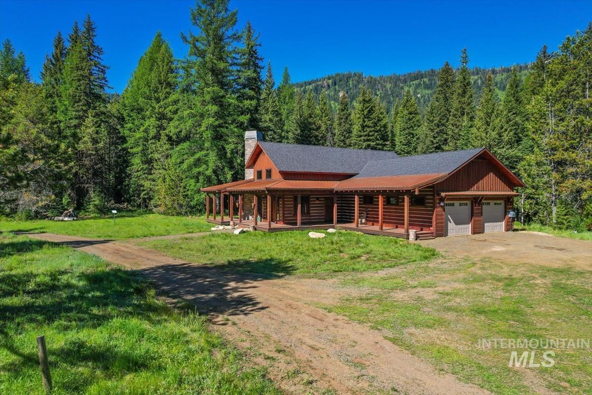 2609 West Mountain Rd, Donnelly, Idaho 83615-0000, 3 Bedrooms, 2.5 Bathrooms, Residential For Sale, Price $1,750,000,MLS 98988810