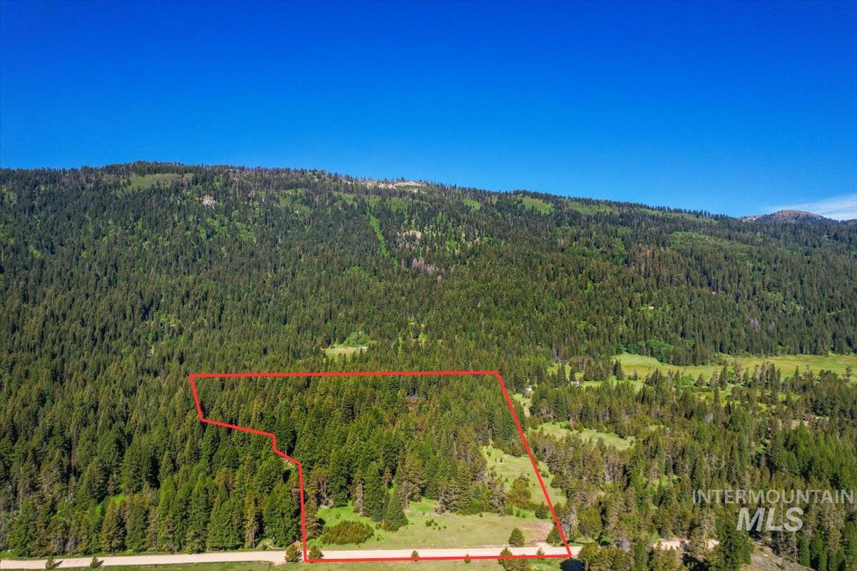 2609 West Mountain Rd, Donnelly, Idaho 83615-0000, 3 Bedrooms, 2.5 Bathrooms, Residential For Sale, Price $1,750,000,MLS 98988810