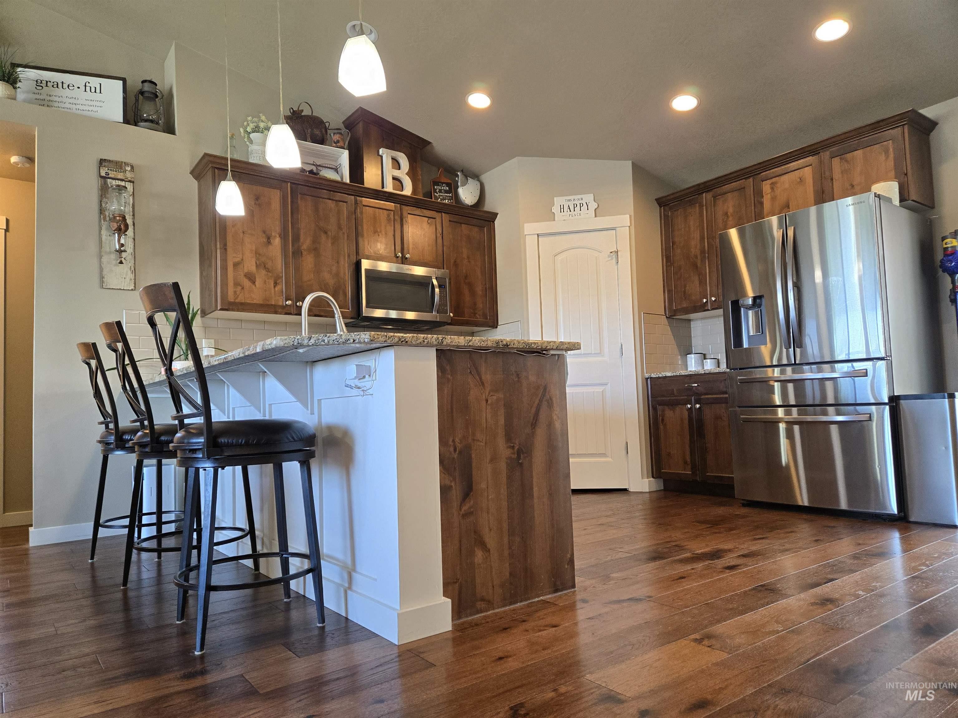 235 Meadow View Dr., Payette, Idaho 83661, 3 Bedrooms, 2 Bathrooms, Residential For Sale, Price $415,000, 98988811