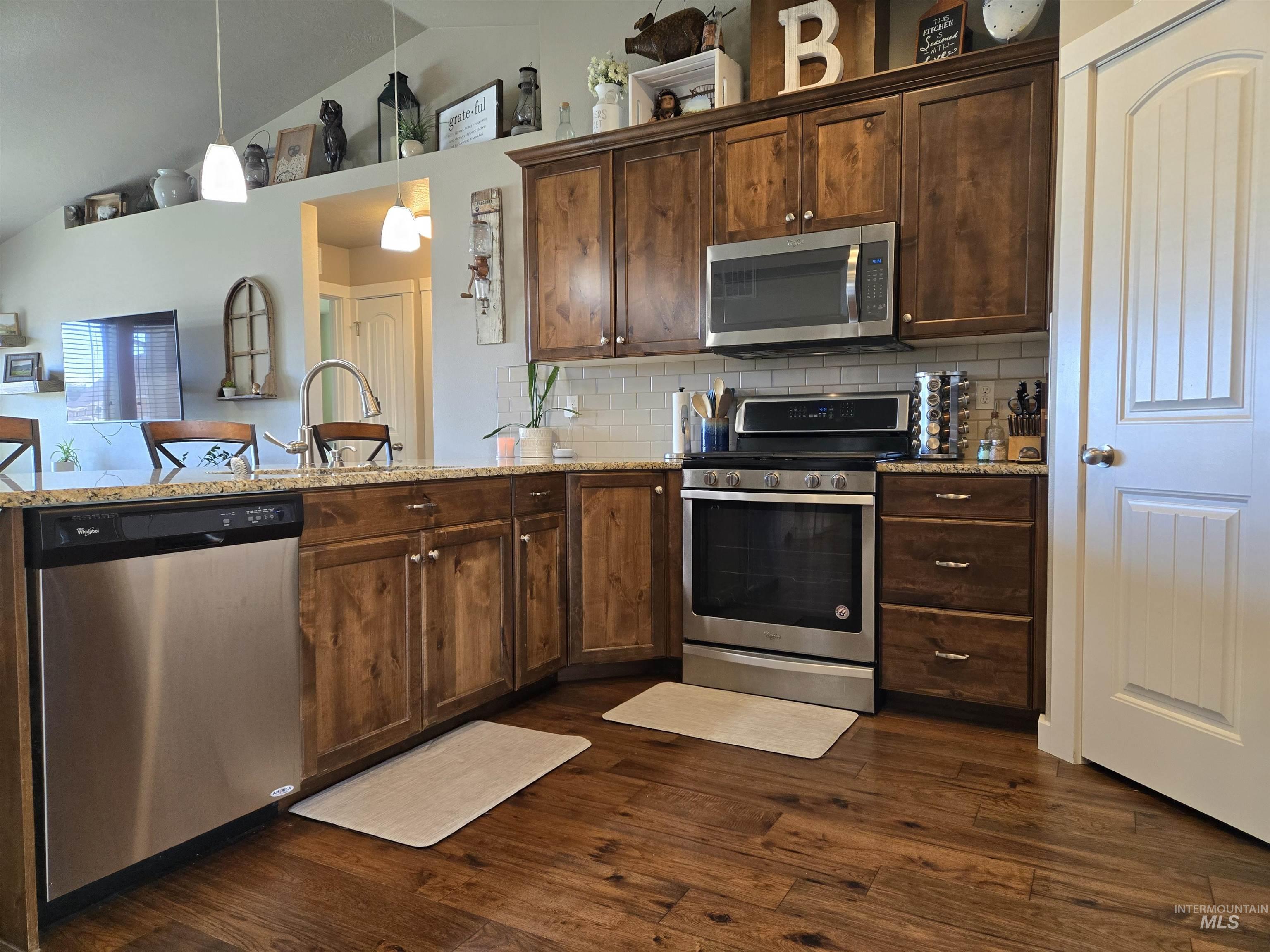 235 Meadow View Dr., Payette, Idaho 83661, 3 Bedrooms, 2 Bathrooms, Residential For Sale, Price $415,000, 98988811