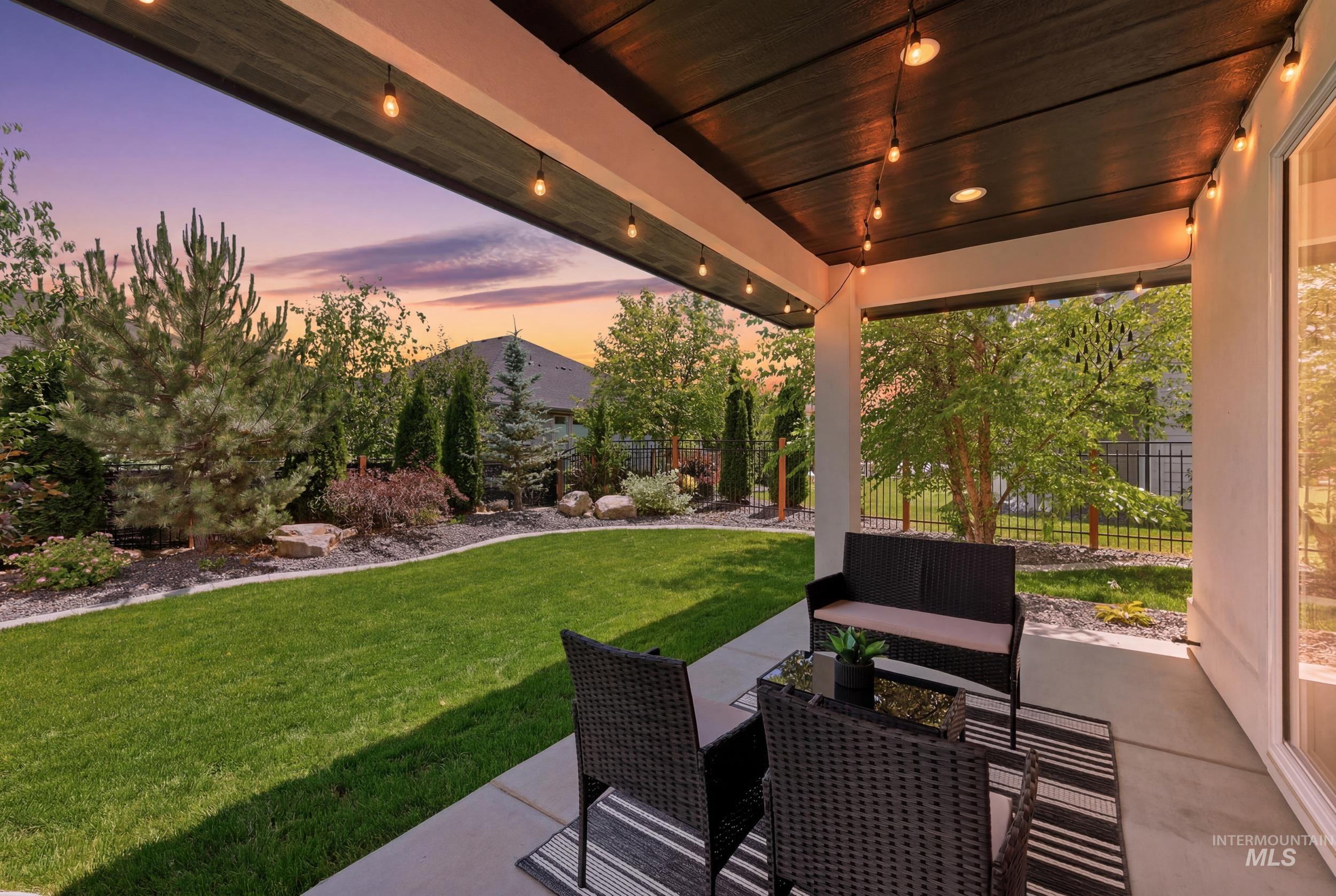 1326 N Big Star Place, Eagle, Idaho 83616, 5 Bedrooms, 3.5 Bathrooms, Residential For Sale, Price $849,000, 98988817