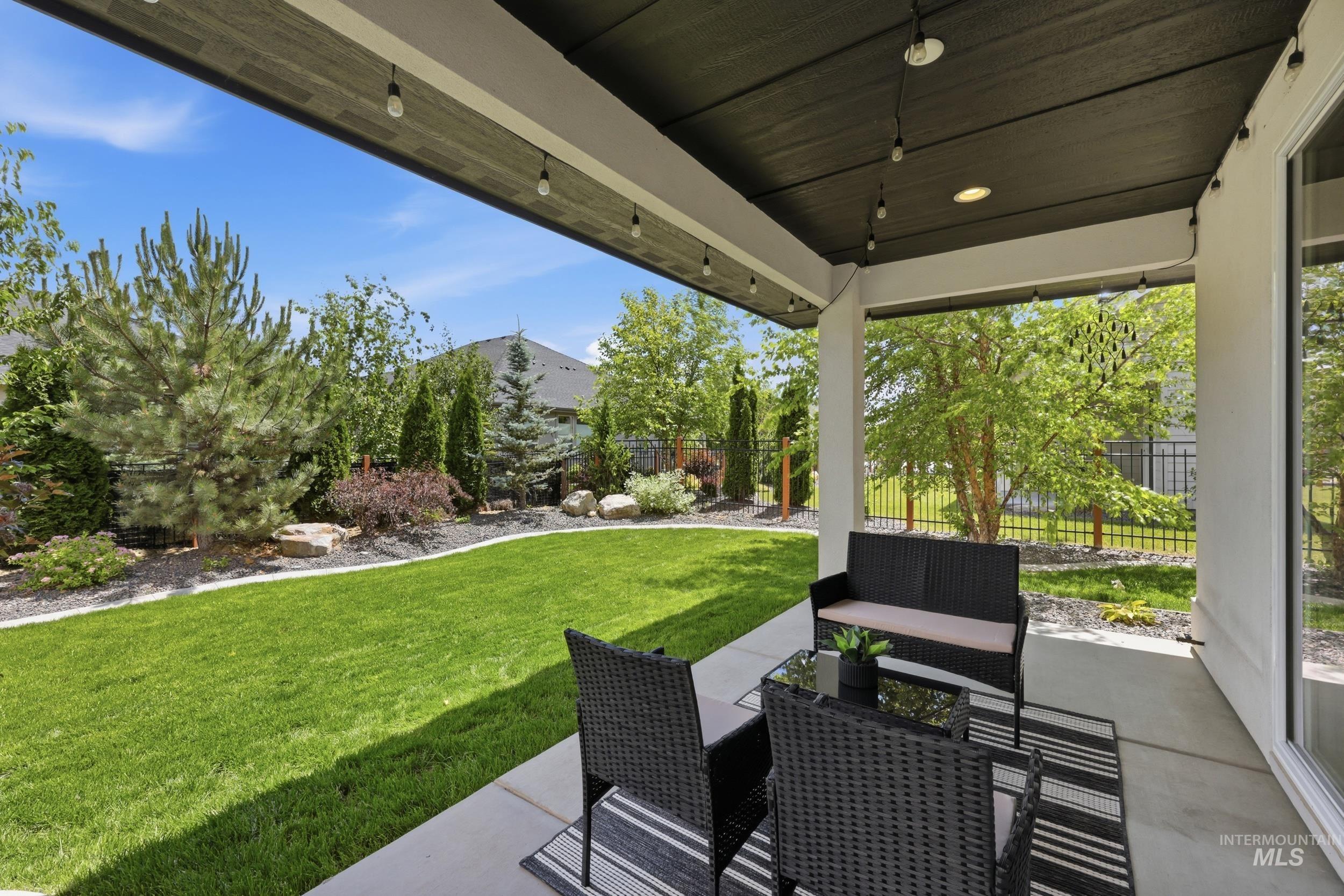 1326 N Big Star Place, Eagle, Idaho 83616, 5 Bedrooms, 3.5 Bathrooms, Residential For Sale, Price $849,000, 98988817