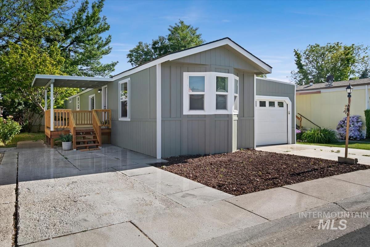 9929 W Abram, Boise, Idaho 83704, 2 Bedrooms, 2 Bathrooms, Residential For Sale, Price $115,000,MLS 98988824