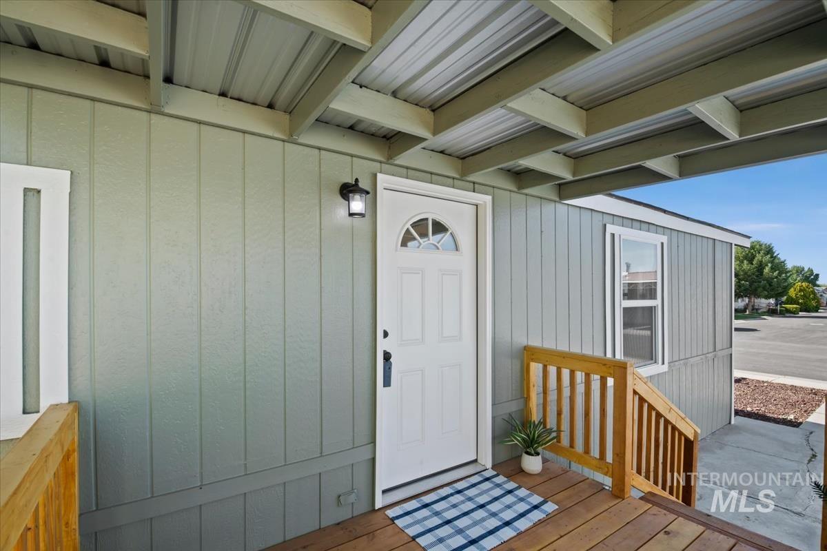 9929 W Abram, Boise, Idaho 83704, 2 Bedrooms, 2 Bathrooms, Residential For Sale, Price $115,000,MLS 98988824