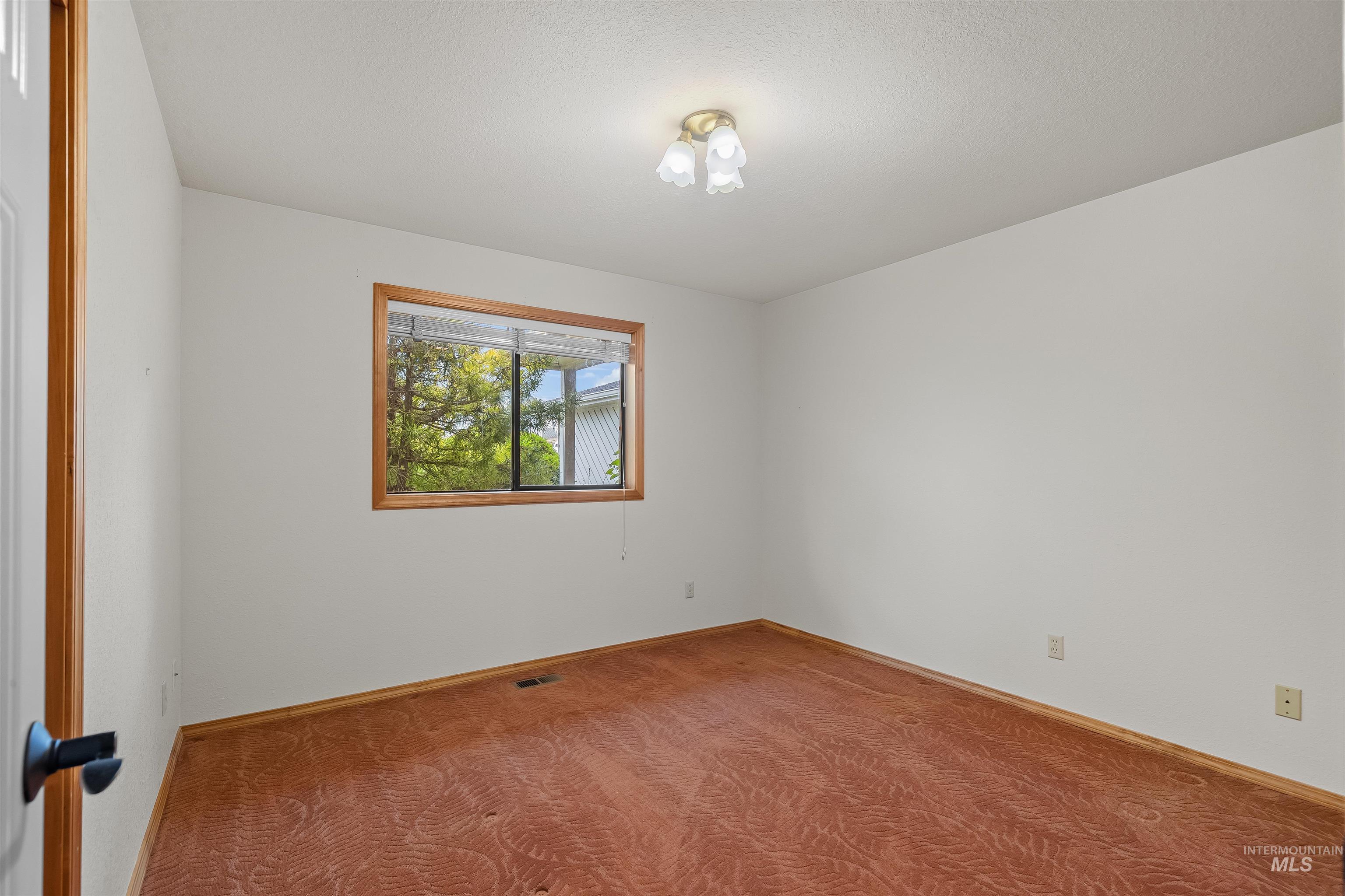 544 Crestline Circle Dr., Lewiston, Idaho 83501, 6 Bedrooms, 3.5 Bathrooms, Residential For Sale, Price $835,000,MLS 98988826