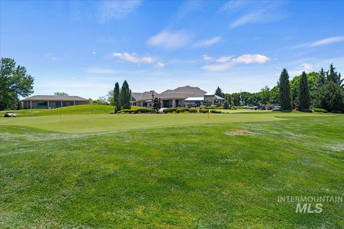 6503 N Sand Bagger Way, Meridian, Idaho 83646, 3 Bedrooms, 2 Bathrooms, Residential For Sale, Price $795,000,MLS 98988834