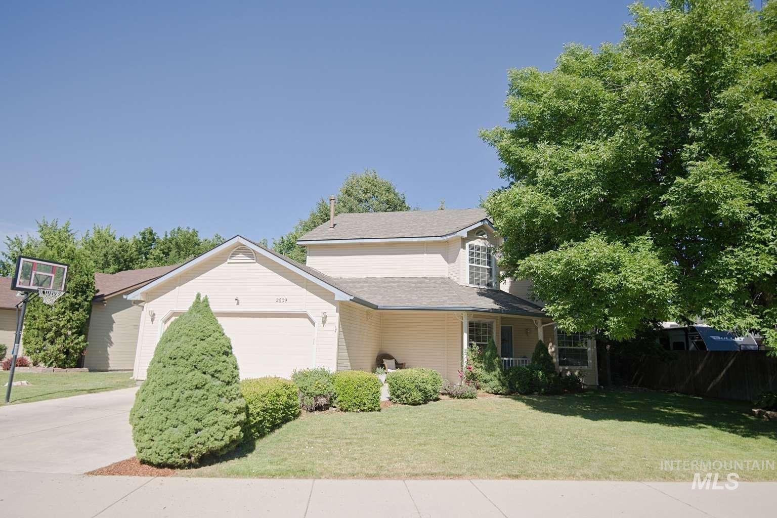 2509 N Archery Way, Meridian, Idaho 83646, 3 Bedrooms, 2.5 Bathrooms, Residential For Sale, Price $489,000,MLS 98988850
