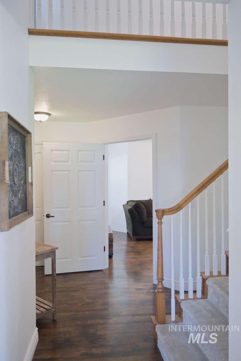2509 N Archery Way, Meridian, Idaho 83646, 3 Bedrooms, 2.5 Bathrooms, Residential For Sale, Price $489,000,MLS 98988850