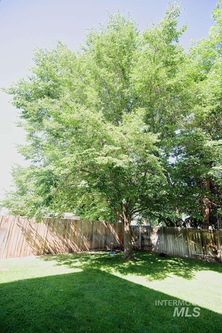 2509 N Archery Way, Meridian, Idaho 83646, 3 Bedrooms, 2.5 Bathrooms, Residential For Sale, Price $489,000,MLS 98988850