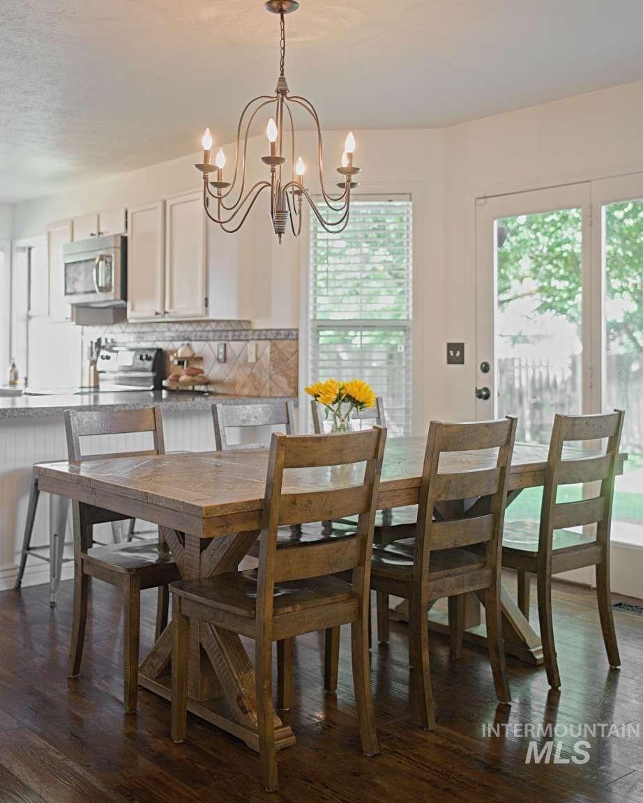 2509 N Archery Way, Meridian, Idaho 83646, 3 Bedrooms, 2.5 Bathrooms, Residential For Sale, Price $489,000,MLS 98988850