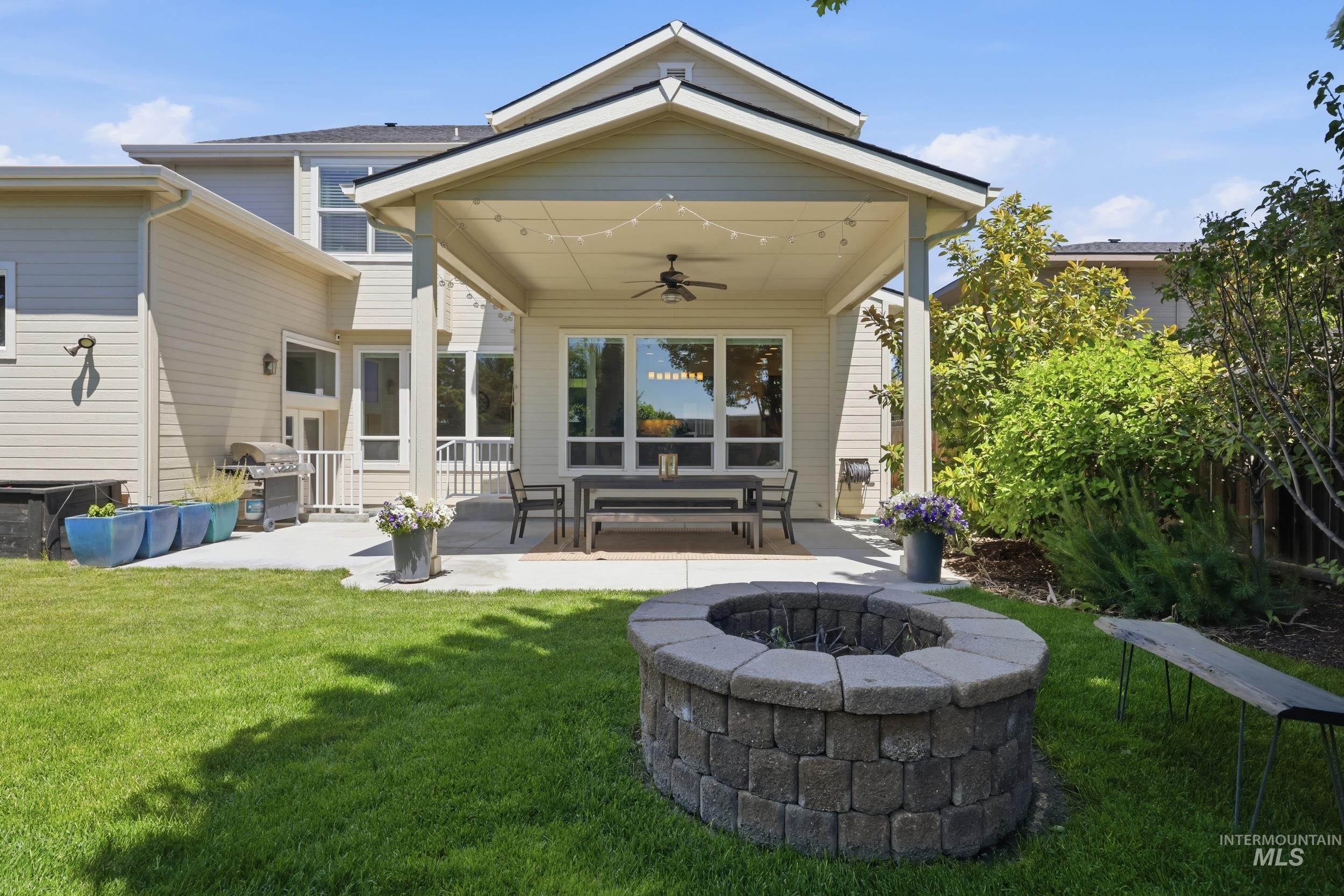 8695 W Lillywood, Boise, Idaho 83709, 5 Bedrooms, 3.5 Bathrooms, Residential For Sale, Price $1,149,000,MLS 98988851
