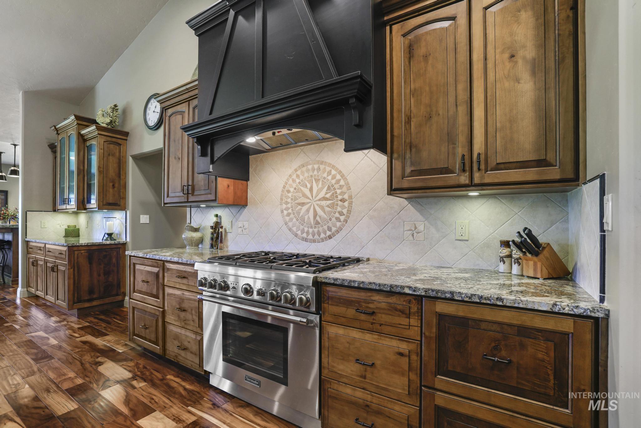 128 Riverside Ln., Buhl, Idaho 83316, 3 Bedrooms, 4 Bathrooms, Residential For Sale, Price $985,000,MLS 98988863