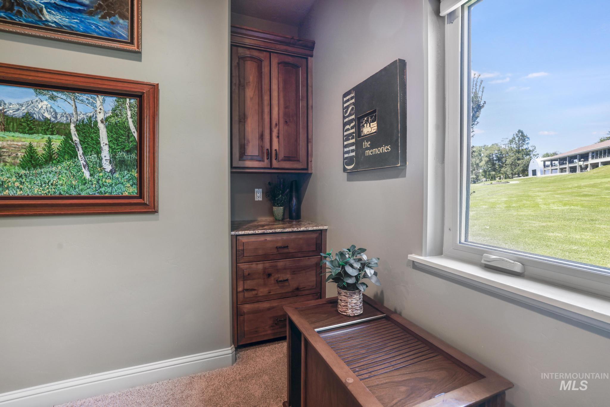 128 Riverside Ln., Buhl, Idaho 83316, 3 Bedrooms, 4 Bathrooms, Residential For Sale, Price $985,000,MLS 98988863