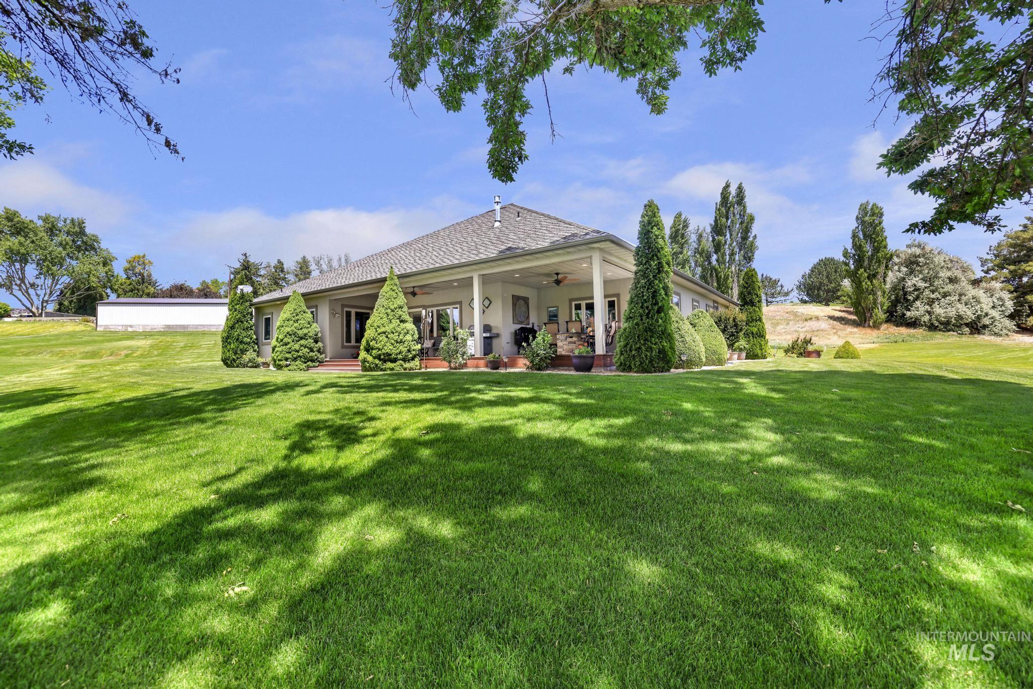 128 Riverside Ln., Buhl, Idaho 83316, 3 Bedrooms, 4 Bathrooms, Residential For Sale, Price $985,000,MLS 98988863