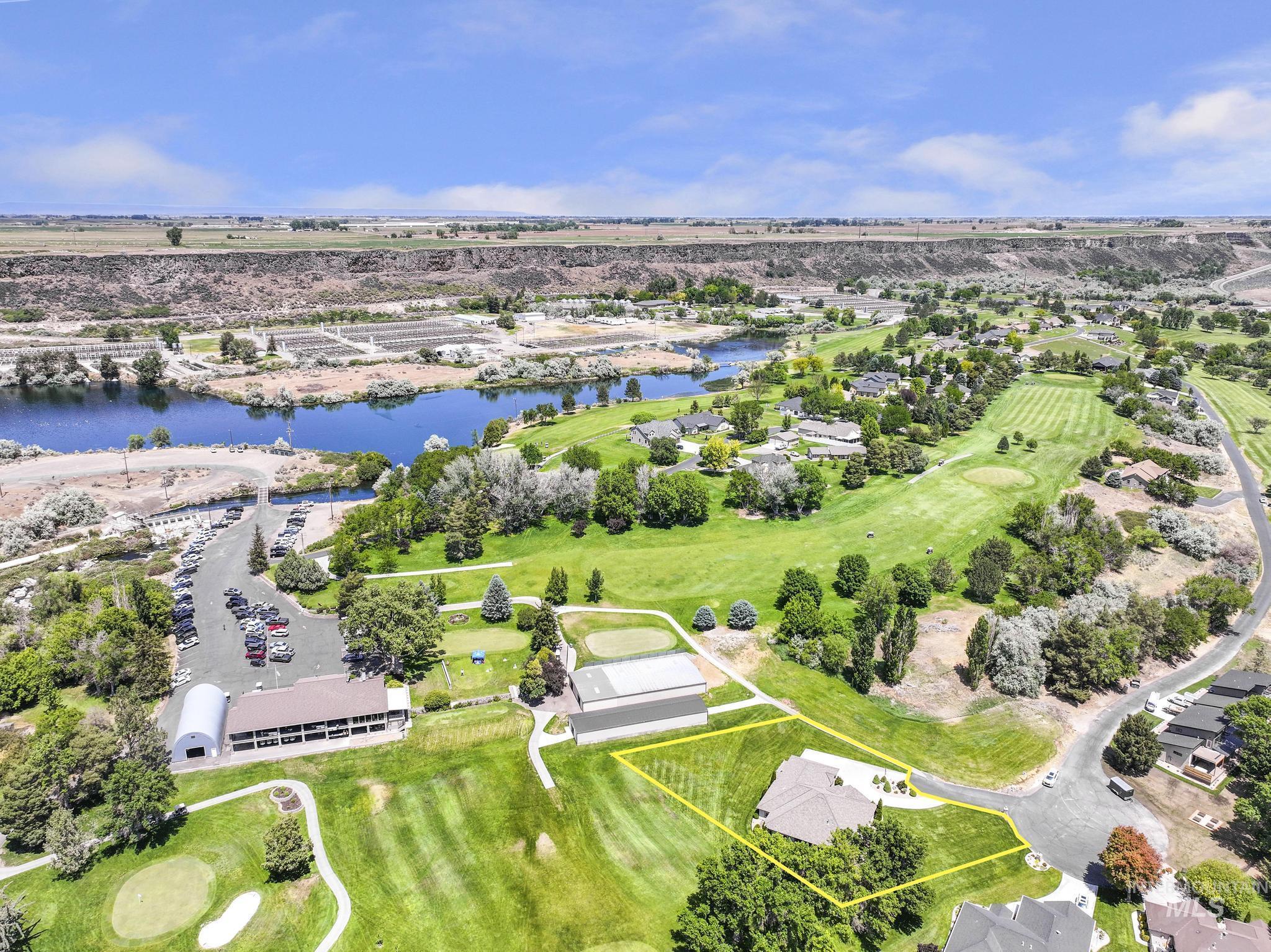 128 Riverside Ln., Buhl, Idaho 83316, 3 Bedrooms, 4 Bathrooms, Residential For Sale, Price $985,000,MLS 98988863