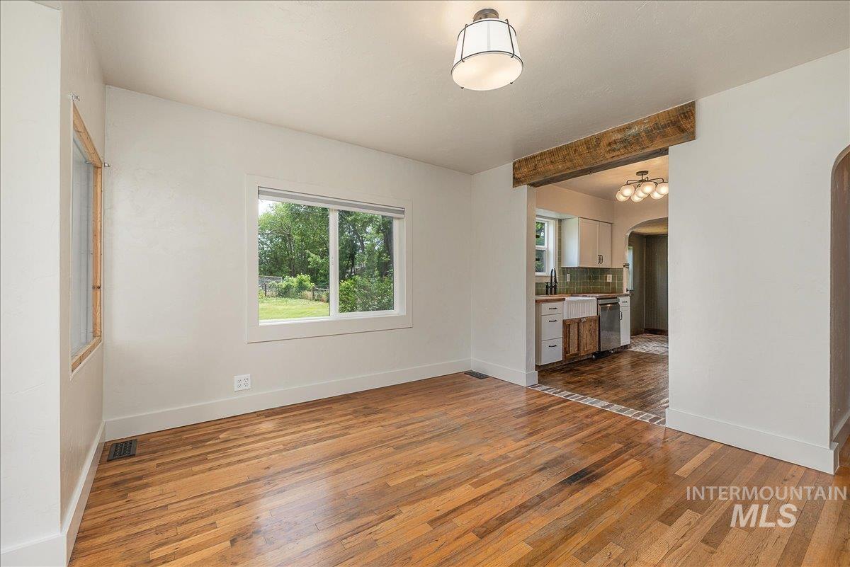 1419 E Boise Ave, Boise, Idaho 83706, 2 Bedrooms, 1 Bathroom, Residential For Sale, Price $549,900,MLS 98988864