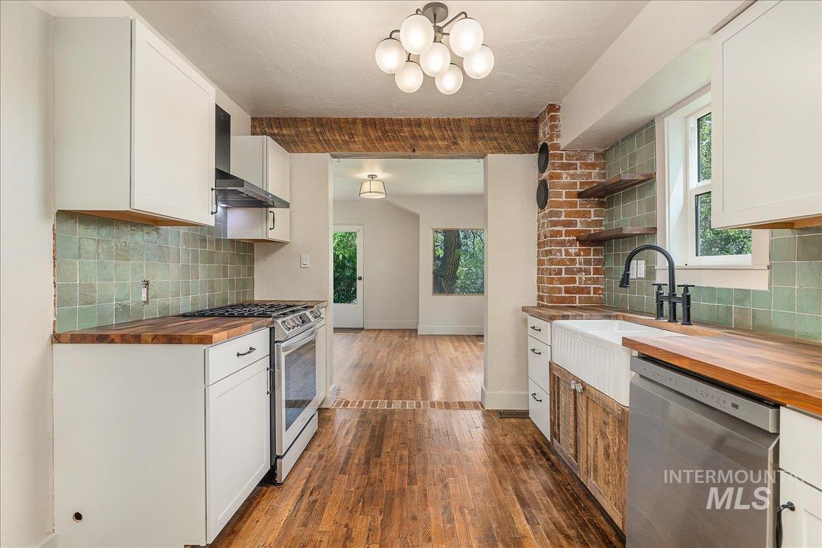 1419 E Boise Ave, Boise, Idaho 83706, 2 Bedrooms, 1 Bathroom, Residential For Sale, Price $549,900,MLS 98988864