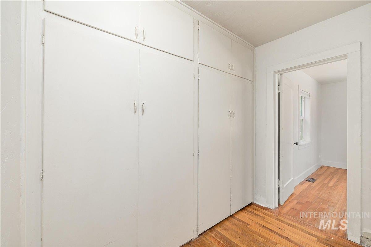 1419 E Boise Ave, Boise, Idaho 83706, 2 Bedrooms, 1 Bathroom, Residential For Sale, Price $549,900,MLS 98988864
