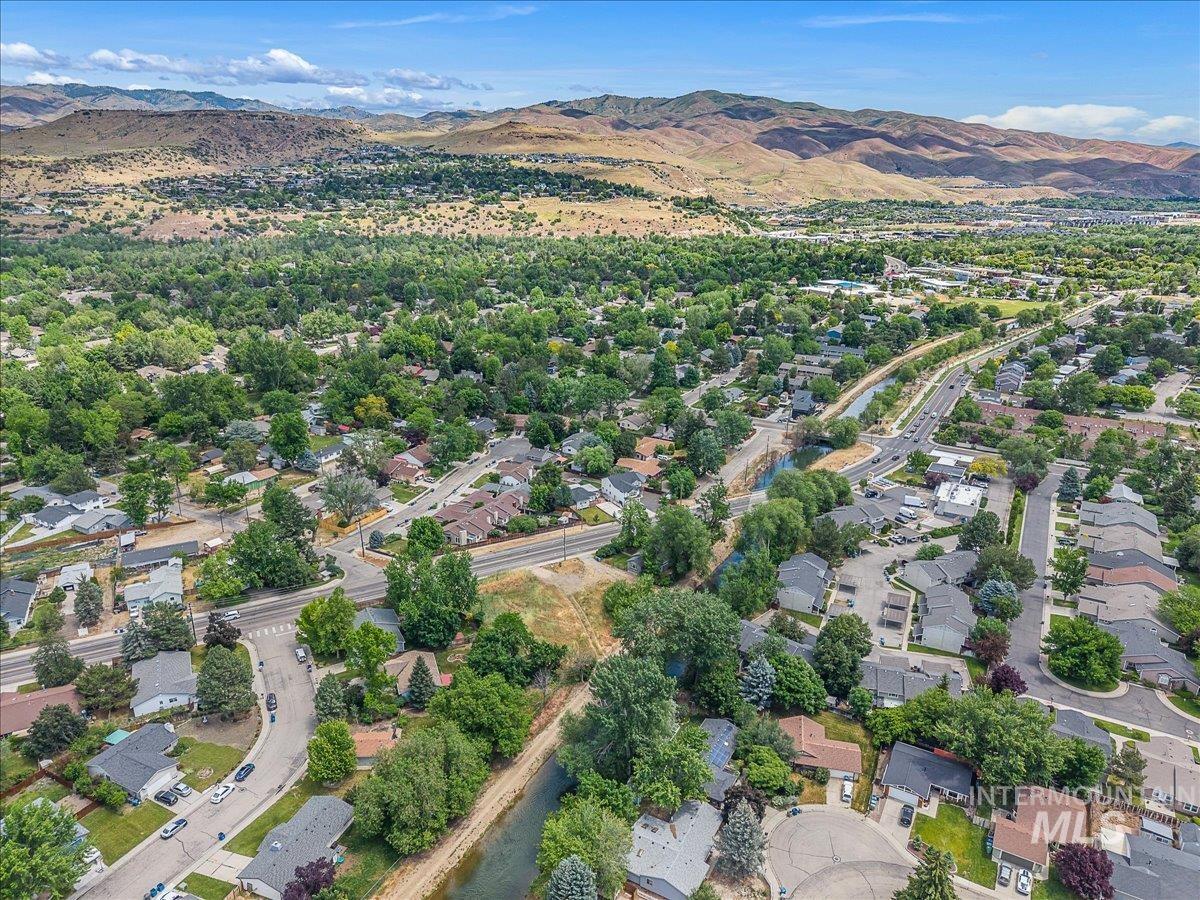 1419 E Boise Ave, Boise, Idaho 83706, 2 Bedrooms, 1 Bathroom, Residential For Sale, Price $549,900,MLS 98988864