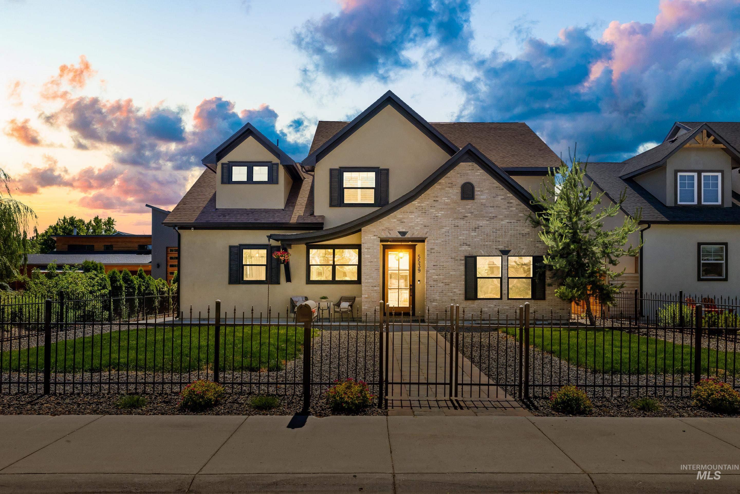 5539 W Spaulding St, Boise, Idaho 83705, 4 Bedrooms, 2.5 Bathrooms, Residential For Sale, Price $695,000,MLS 98988870