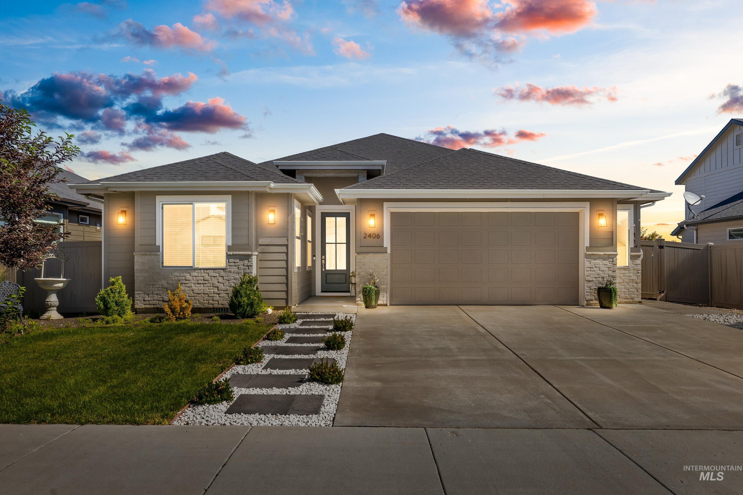 2406 W Herron Ridge Drive, Nampa, Idaho 83686, 3 Bedrooms, 2 Bathrooms, Residential For Sale, Price $514,999,MLS 98988880