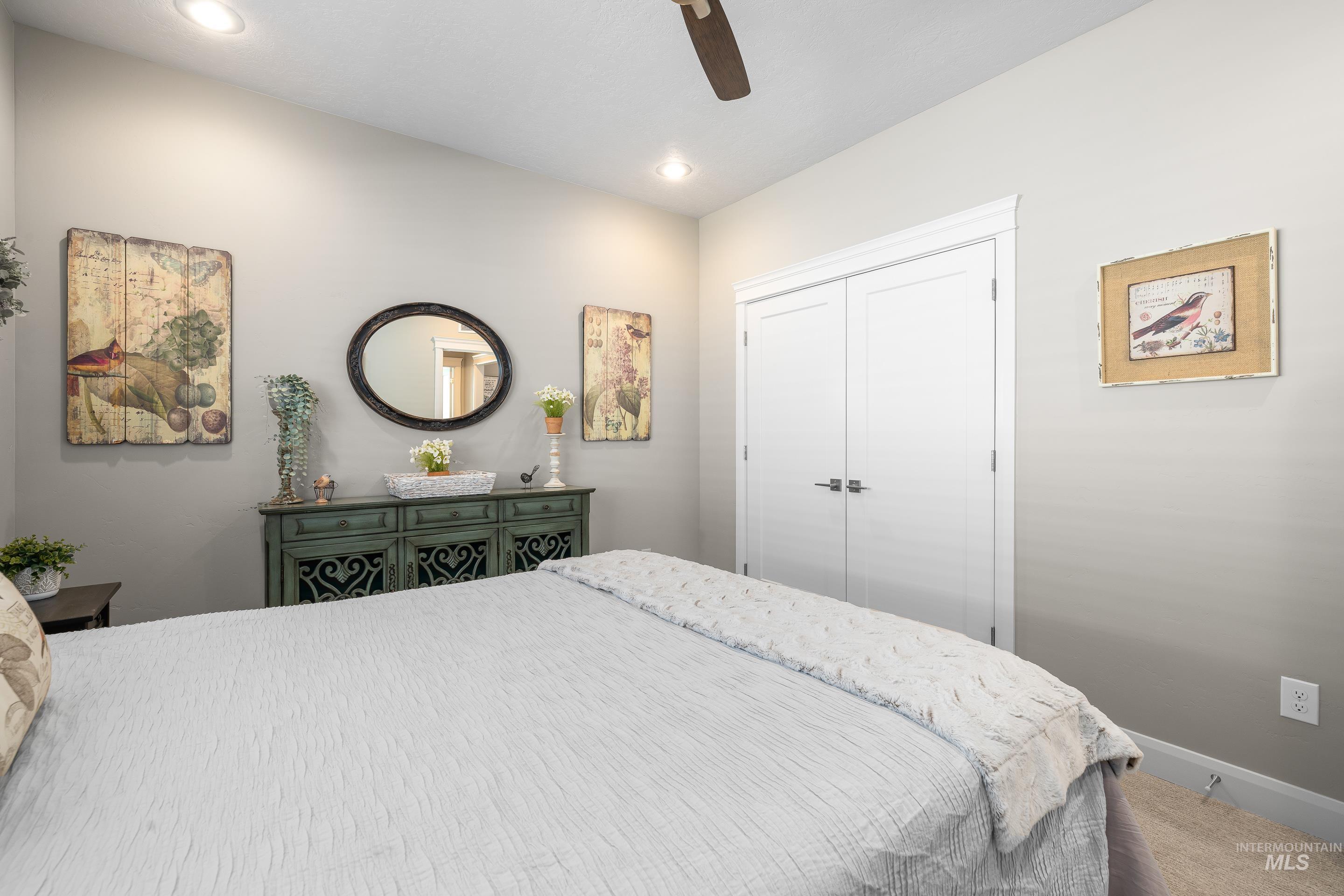 2406 W Herron Ridge Drive, Nampa, Idaho 83686, 3 Bedrooms, 2 Bathrooms, Residential For Sale, Price $514,999,MLS 98988880