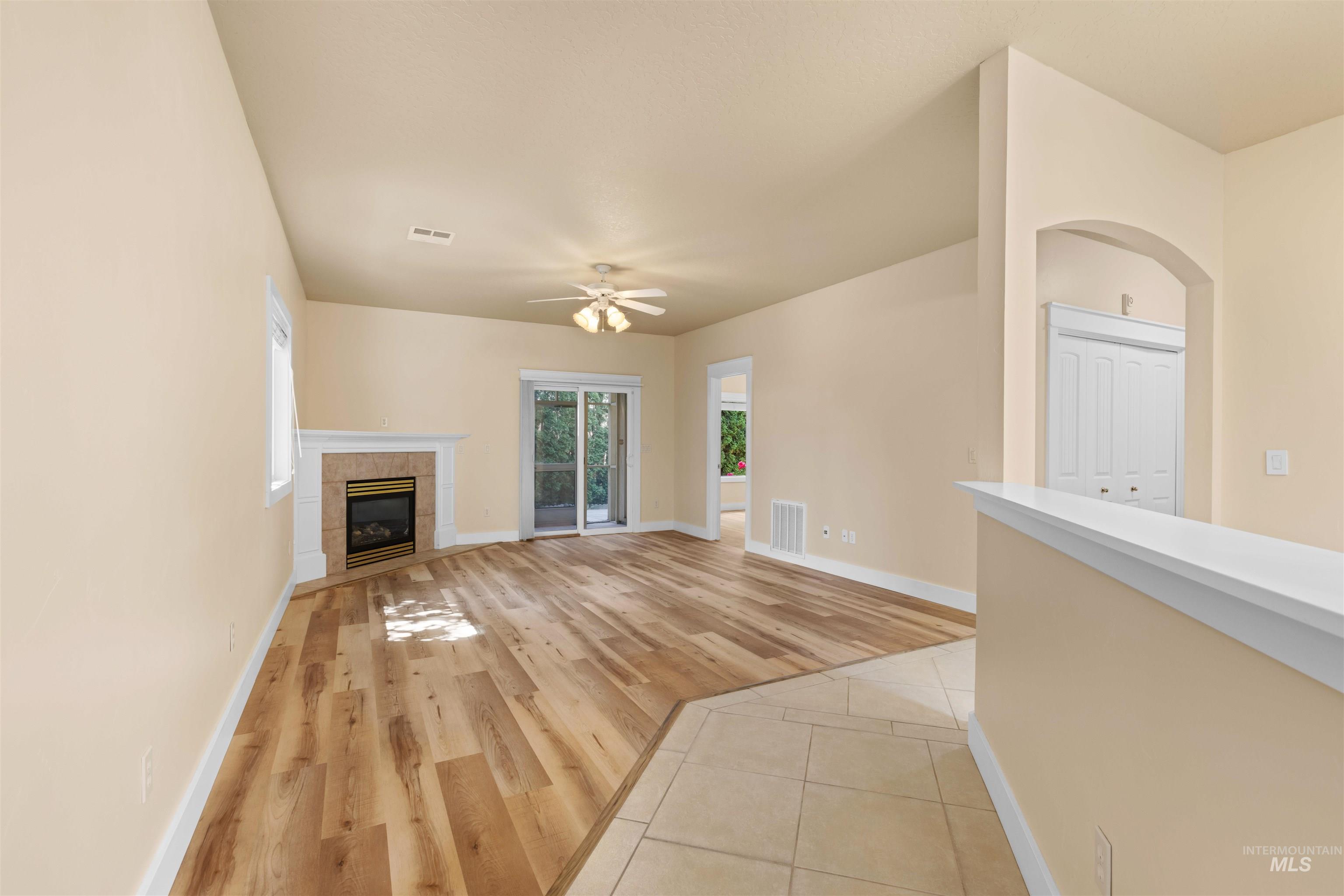 6201 W Geneva Street, Boise, Idaho 83703, 2 Bedrooms, 2 Bathrooms, Residential For Sale, Price $449,000,MLS 98988884