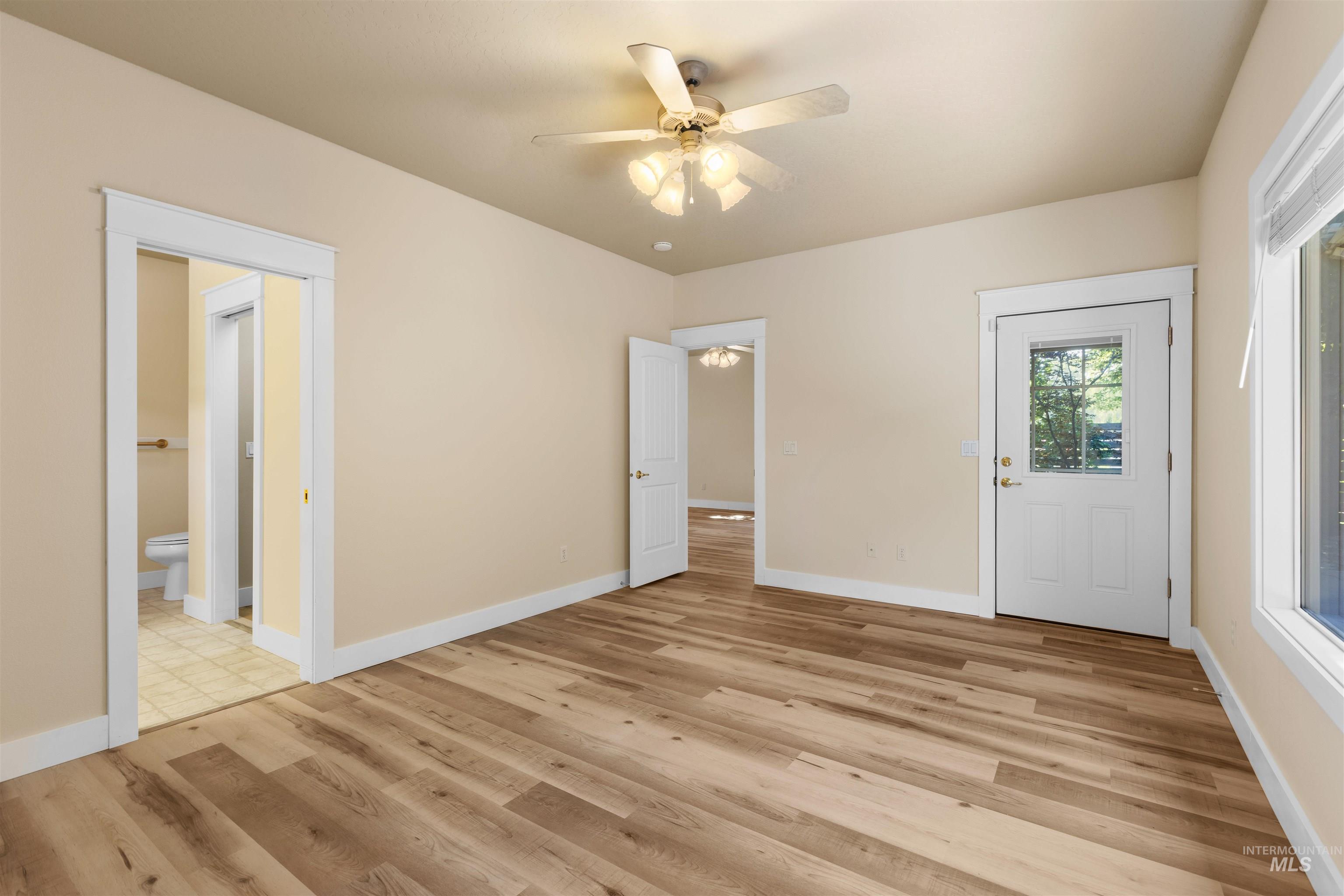6201 W Geneva Street, Boise, Idaho 83703, 2 Bedrooms, 2 Bathrooms, Residential For Sale, Price $449,000,MLS 98988884