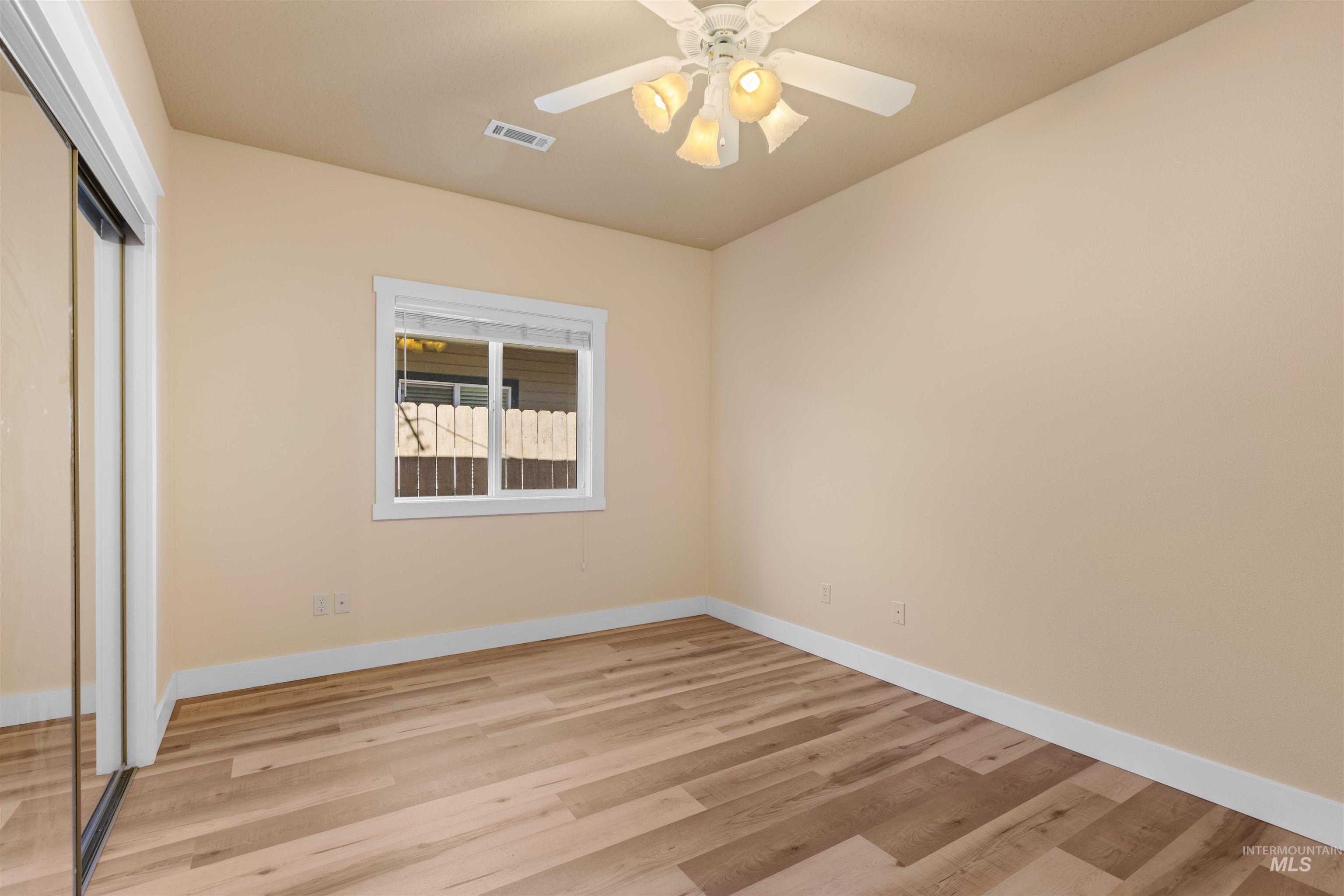 6201 W Geneva Street, Boise, Idaho 83703, 2 Bedrooms, 2 Bathrooms, Residential For Sale, Price $449,000,MLS 98988884