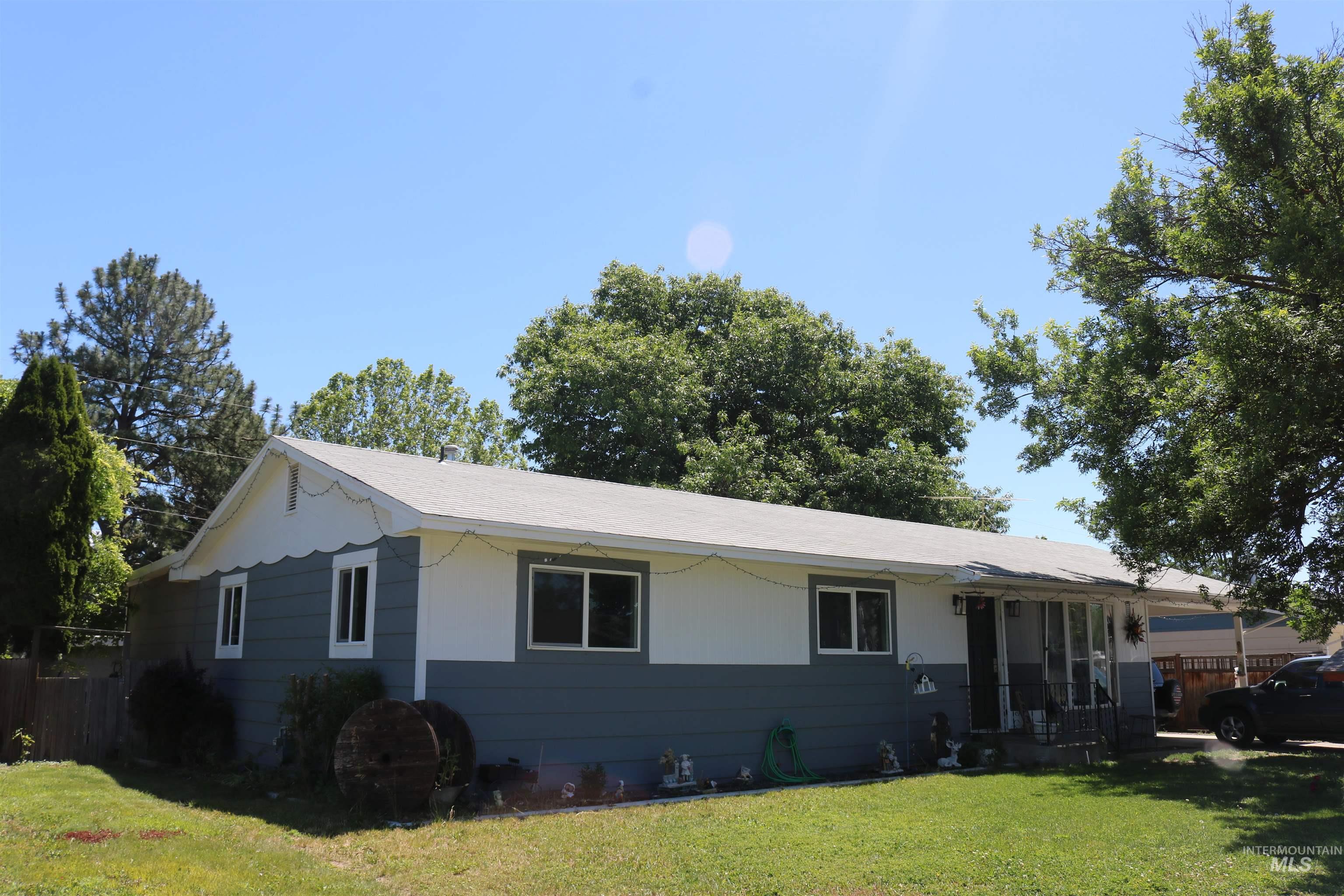1331 Vista Drive, Emmett, Idaho 83617, 4 Bedrooms, 2 Bathrooms, Residential For Sale, Price $429,900,MLS 98988887