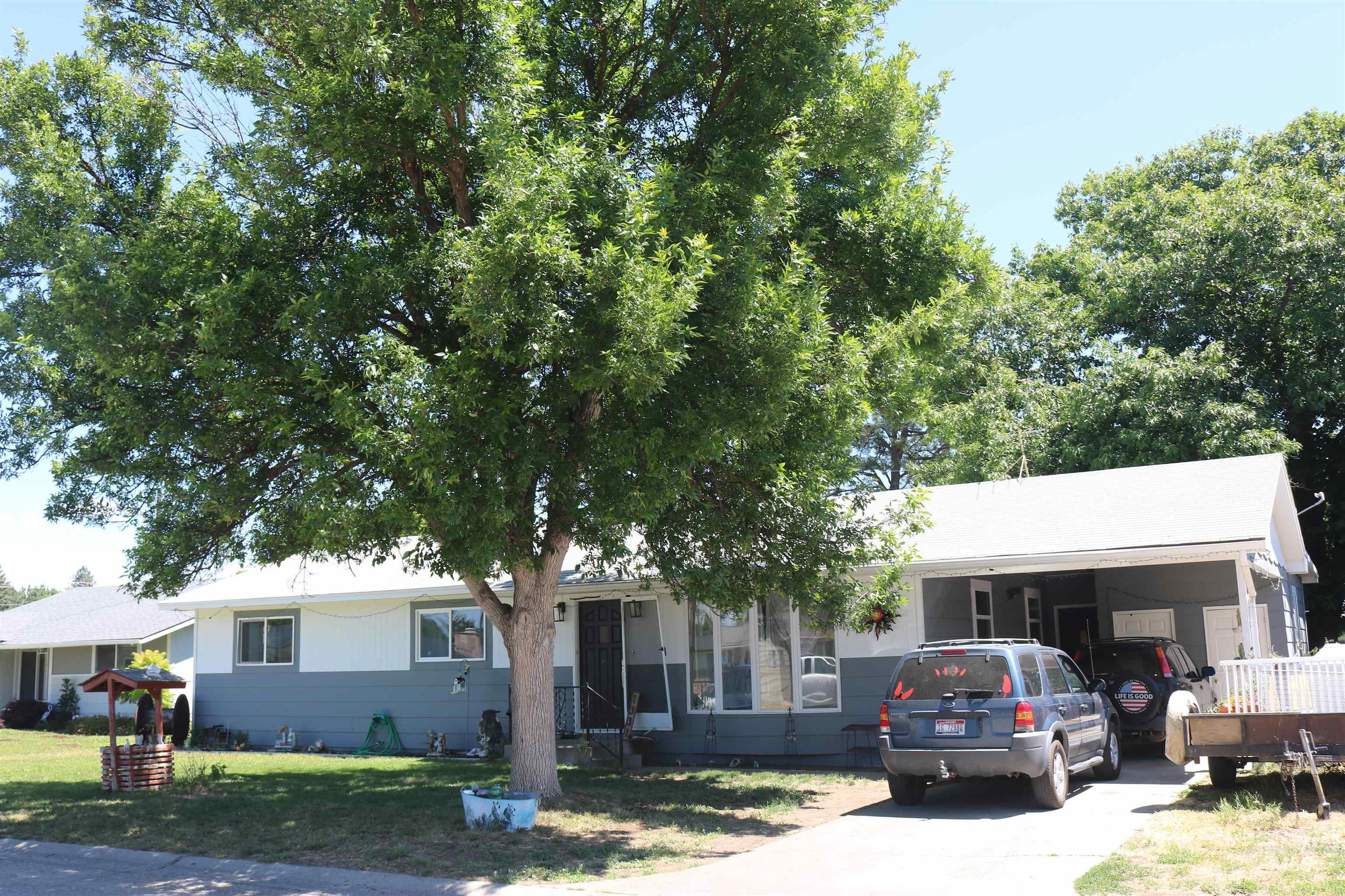 1331 Vista Drive, Emmett, Idaho 83617, 4 Bedrooms, 2 Bathrooms, Residential For Sale, Price $429,900,MLS 98988887