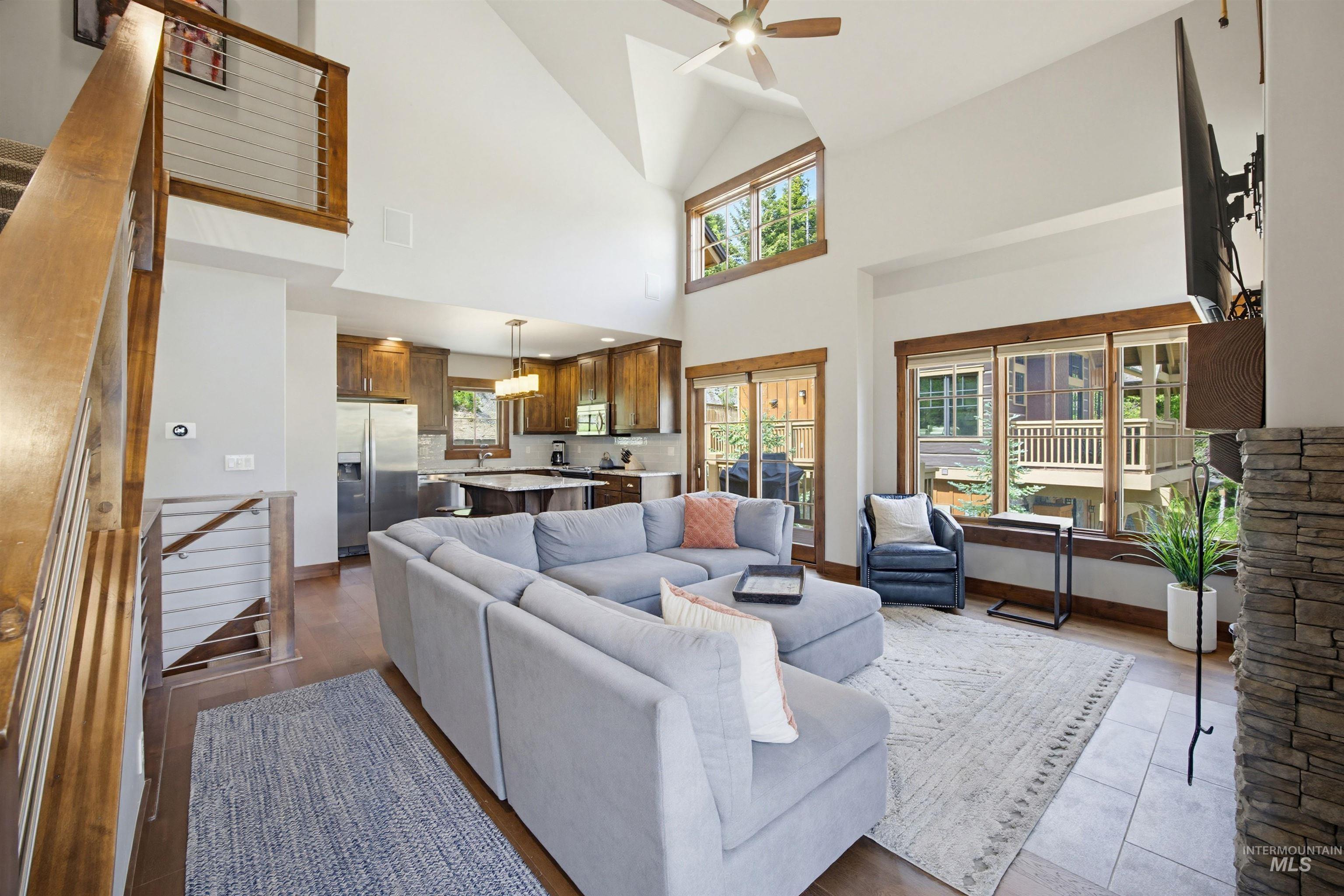 106 Golden Bar Ct, Donnelly, Idaho 83615, 3 Bedrooms, 3.5 Bathrooms, Residential For Sale, Price $1,298,000,MLS 98988888