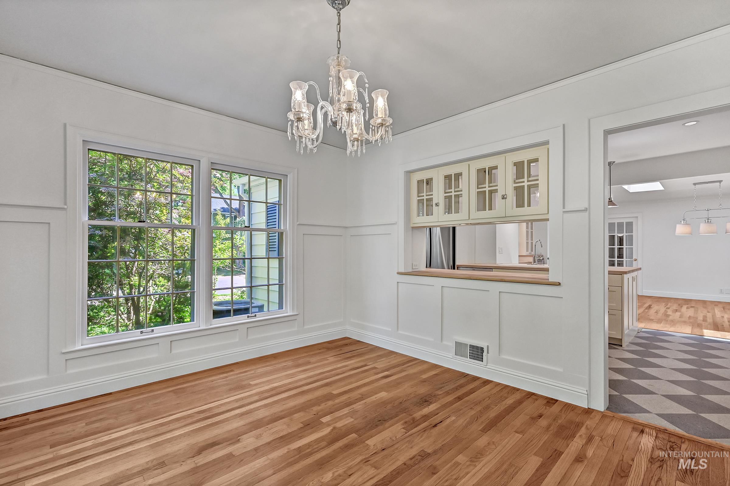 1820 N 21st, Boise, Idaho 83702, 5 Bedrooms, 4.5 Bathrooms, Residential For Sale, Price $1,575,000, 98988890