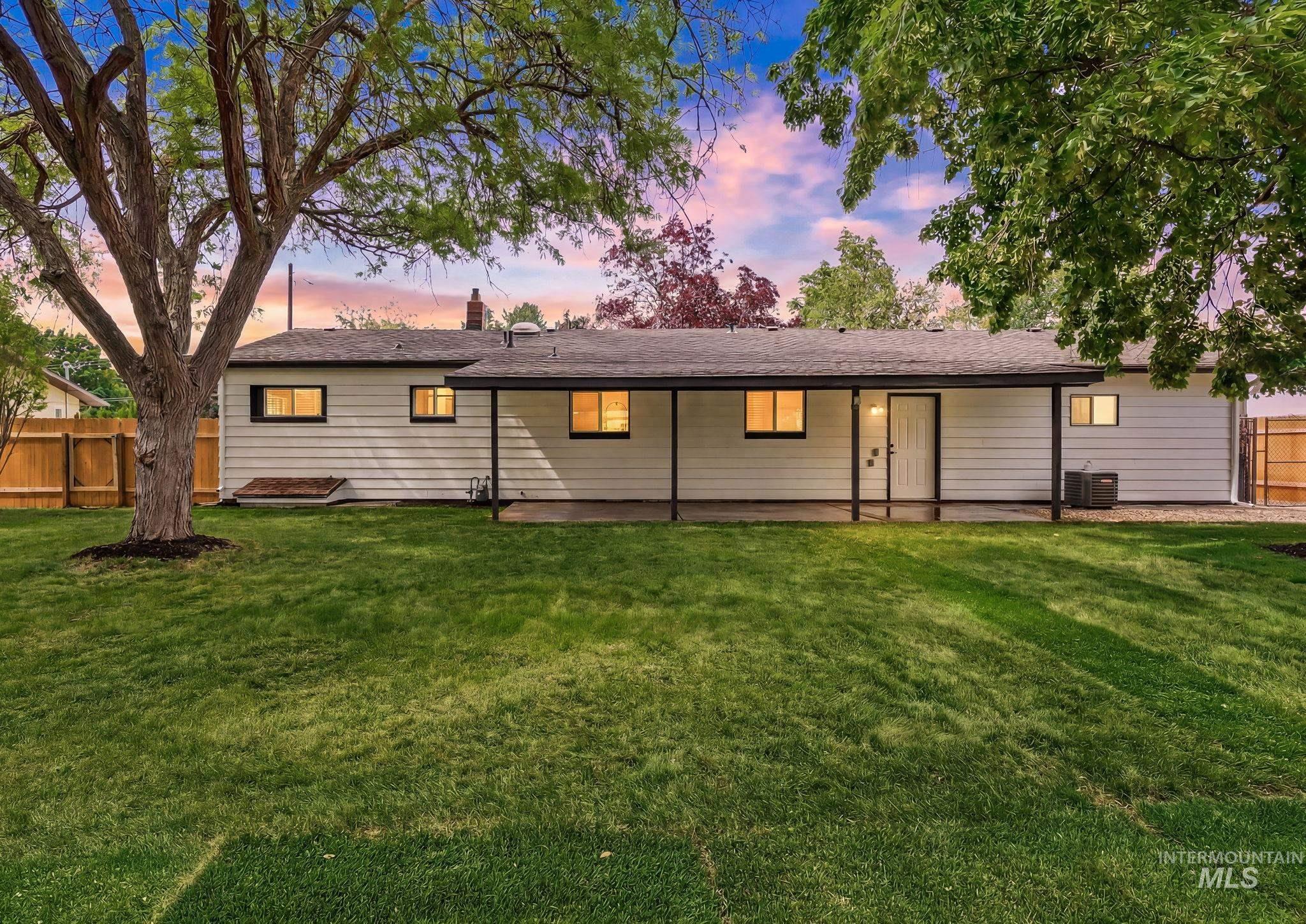 847 W Pine Ave, Meridian, Idaho 83642, 3 Bedrooms, 1 Bathroom, Residential For Sale, Price $375,000, 98988892