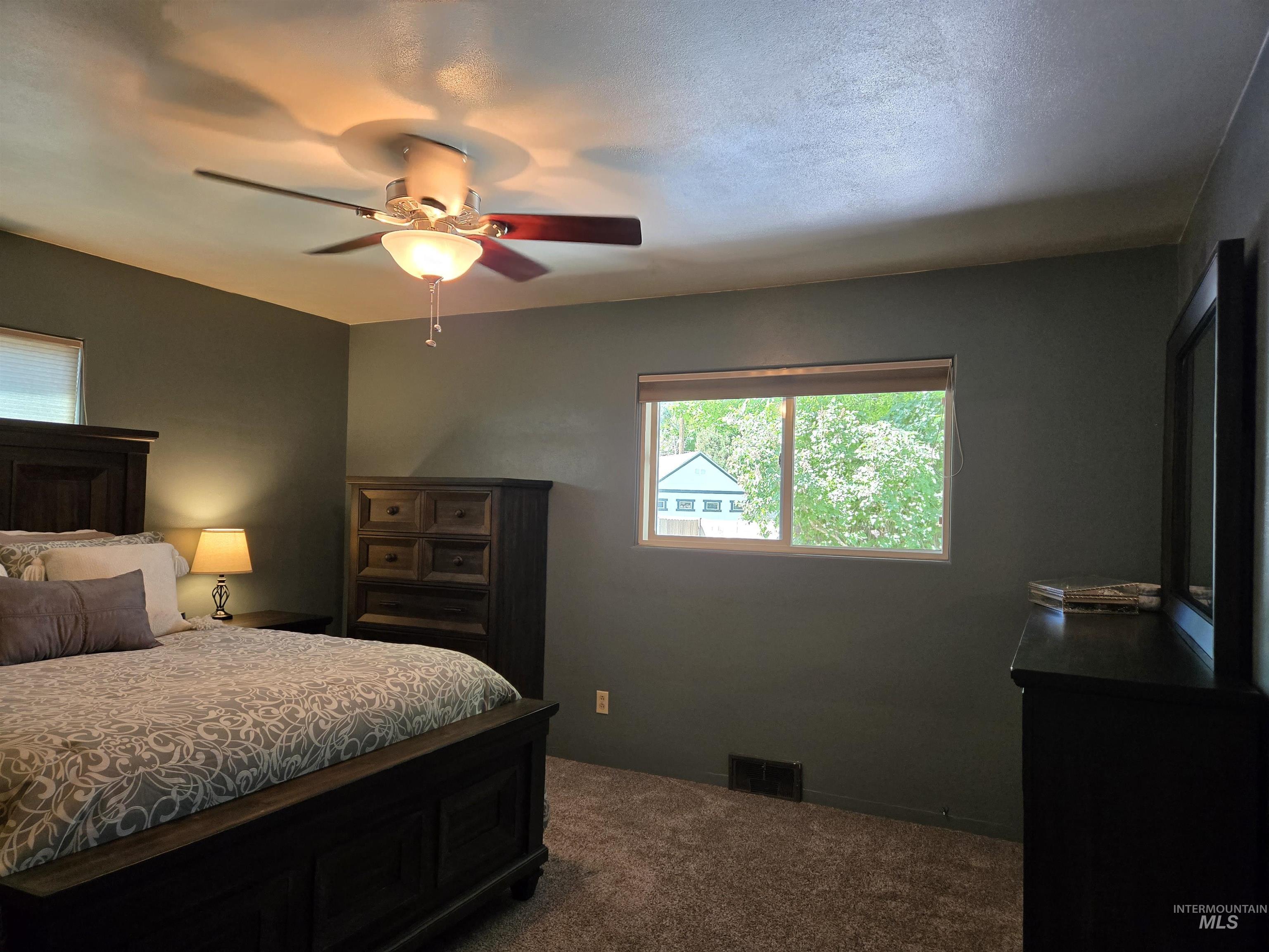 1235 SW 2nd Ave, Ontario, Oregon 97914, 3 Bedrooms, 3 Bathrooms, Residential For Sale, Price $387,500,MLS 98988893