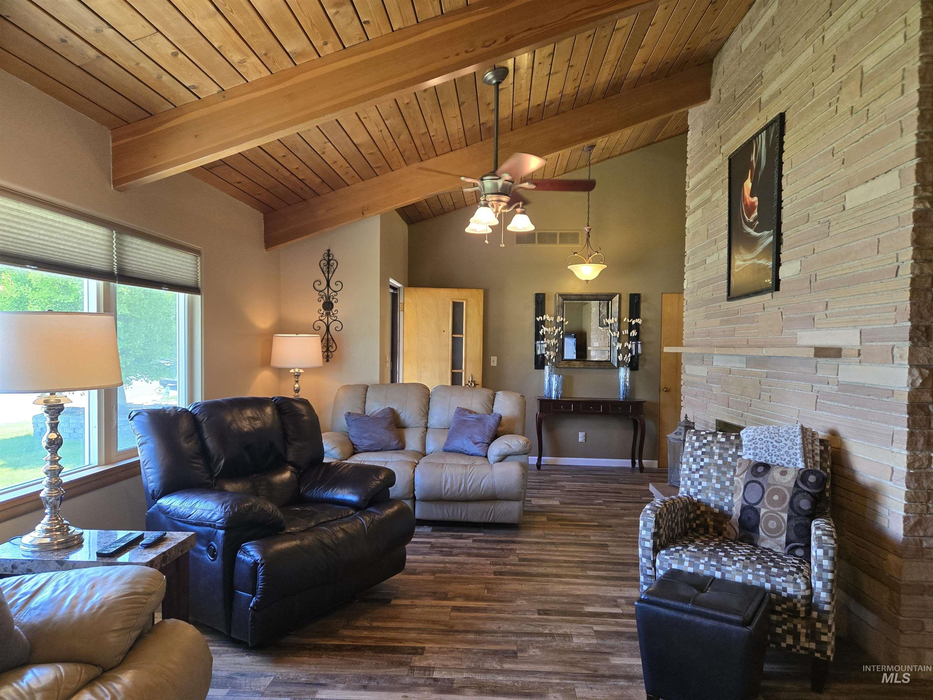 1235 SW 2nd Ave, Ontario, Oregon 97914, 3 Bedrooms, 3 Bathrooms, Residential For Sale, Price $387,500,MLS 98988893
