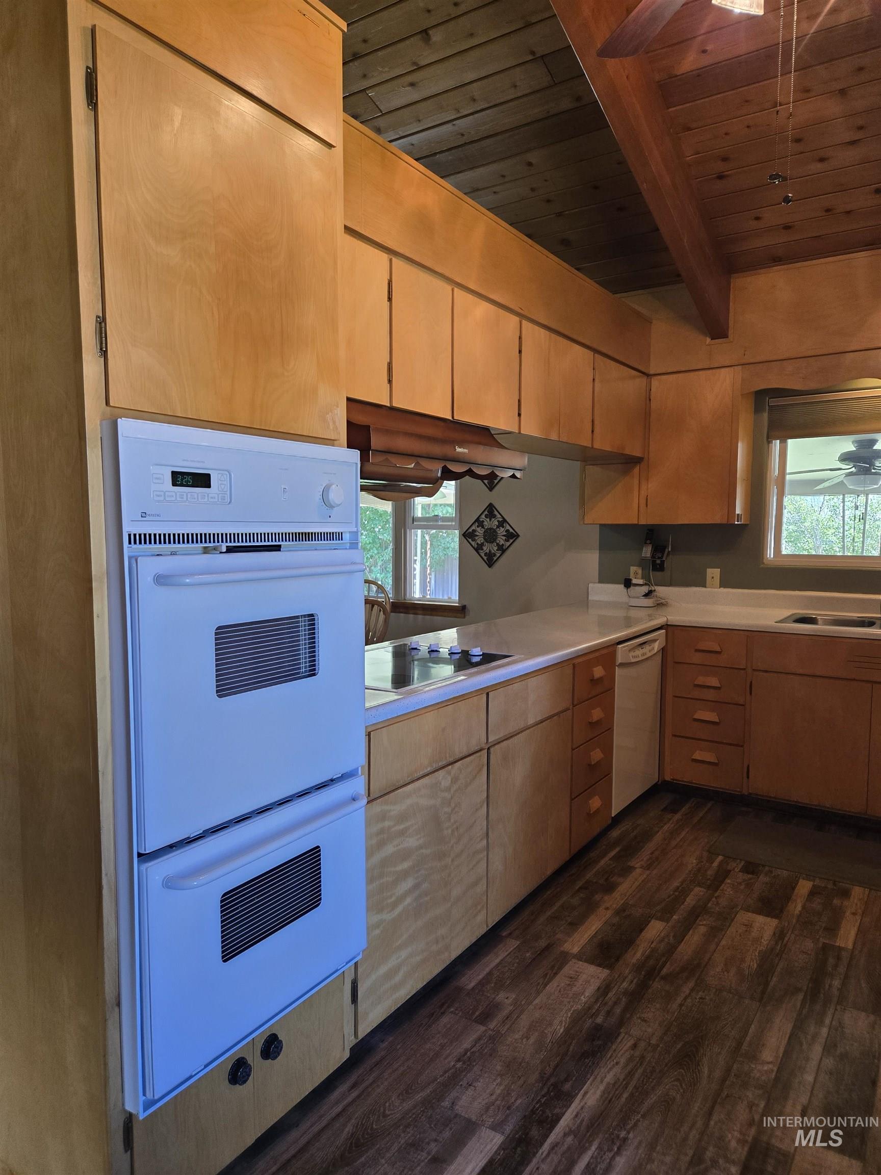 1235 SW 2nd Ave, Ontario, Oregon 97914, 3 Bedrooms, 3 Bathrooms, Residential For Sale, Price $387,500,MLS 98988893