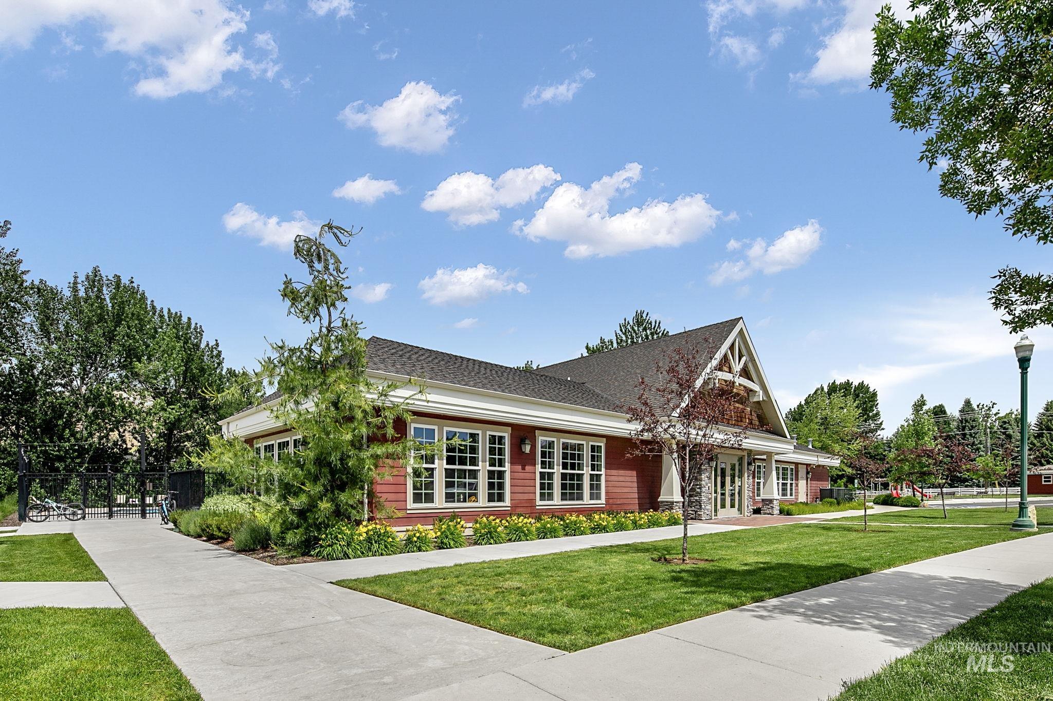 12040 N 19th Ave, Boise, Idaho 83714, 3 Bedrooms, 2.5 Bathrooms, Residential For Sale, Price $1,275,000,MLS 98988900