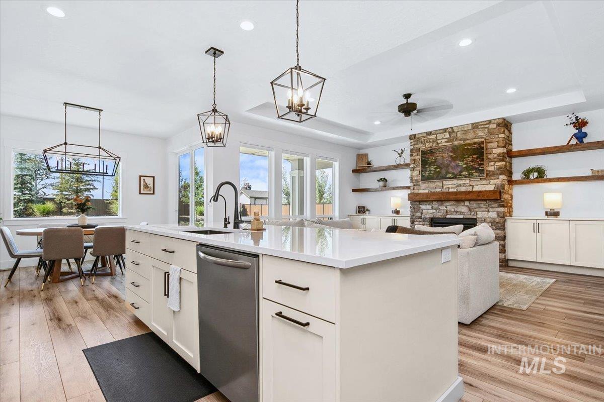 2391 E Valensole St, Meridian, Idaho 83642, 4 Bedrooms, 2.5 Bathrooms, Residential For Sale, Price $799,900, 98988903