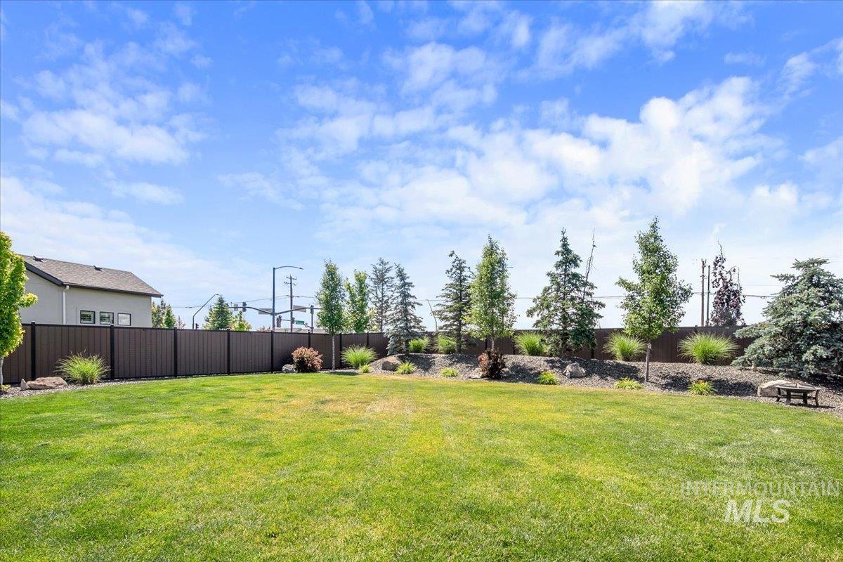 2391 E Valensole St, Meridian, Idaho 83642, 4 Bedrooms, 2.5 Bathrooms, Residential For Sale, Price $799,900, 98988903