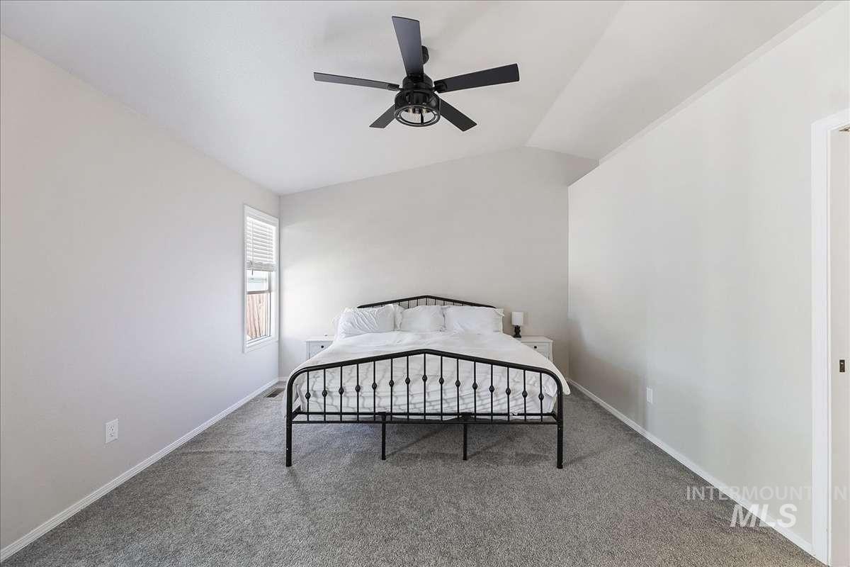 2052 N Citrus, Boise, Idaho 83713, 3 Bedrooms, 2 Bathrooms, Residential For Sale, Price $449,000,MLS 98988905