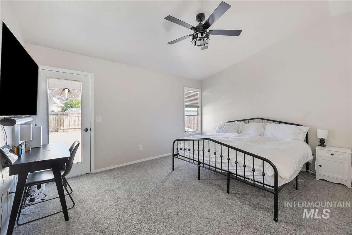 2052 N Citrus, Boise, Idaho 83713, 3 Bedrooms, 2 Bathrooms, Residential For Sale, Price $449,000,MLS 98988905