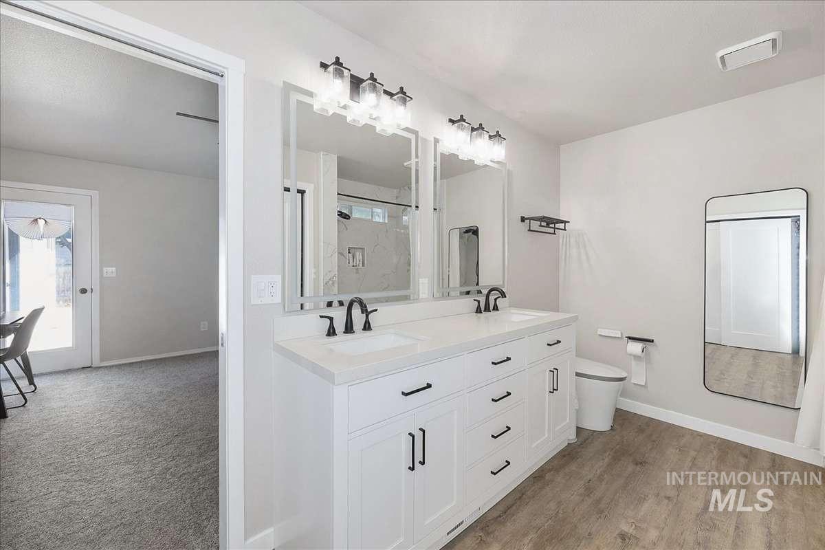 2052 N Citrus, Boise, Idaho 83713, 3 Bedrooms, 2 Bathrooms, Residential For Sale, Price $449,000,MLS 98988905