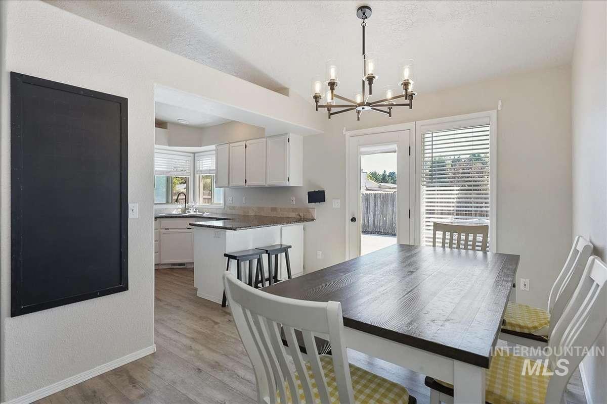 2052 N Citrus, Boise, Idaho 83713, 3 Bedrooms, 2 Bathrooms, Residential For Sale, Price $449,000,MLS 98988905
