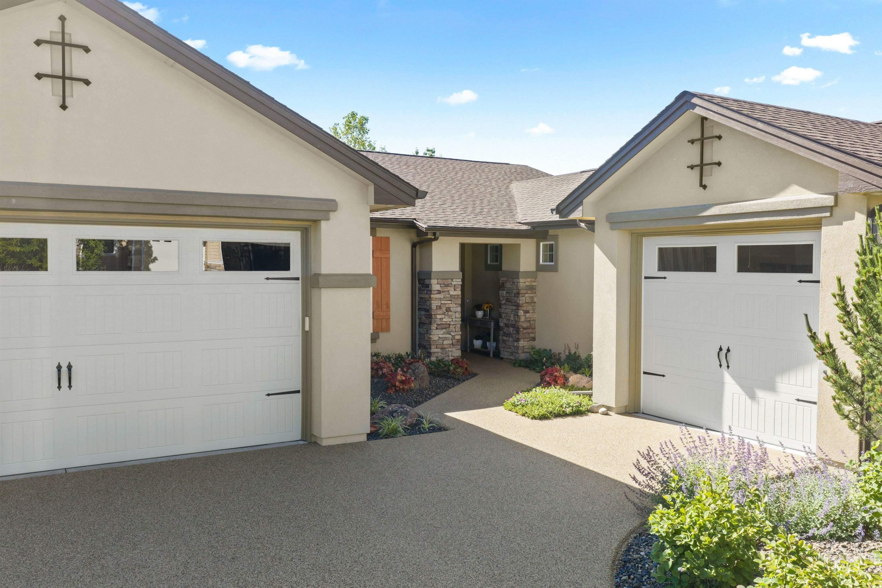 18872 N Streams Edge Pl, Boise, Idaho 83714, 4 Bedrooms, 2.5 Bathrooms, Residential For Sale, Price $699,000,MLS 98988906
