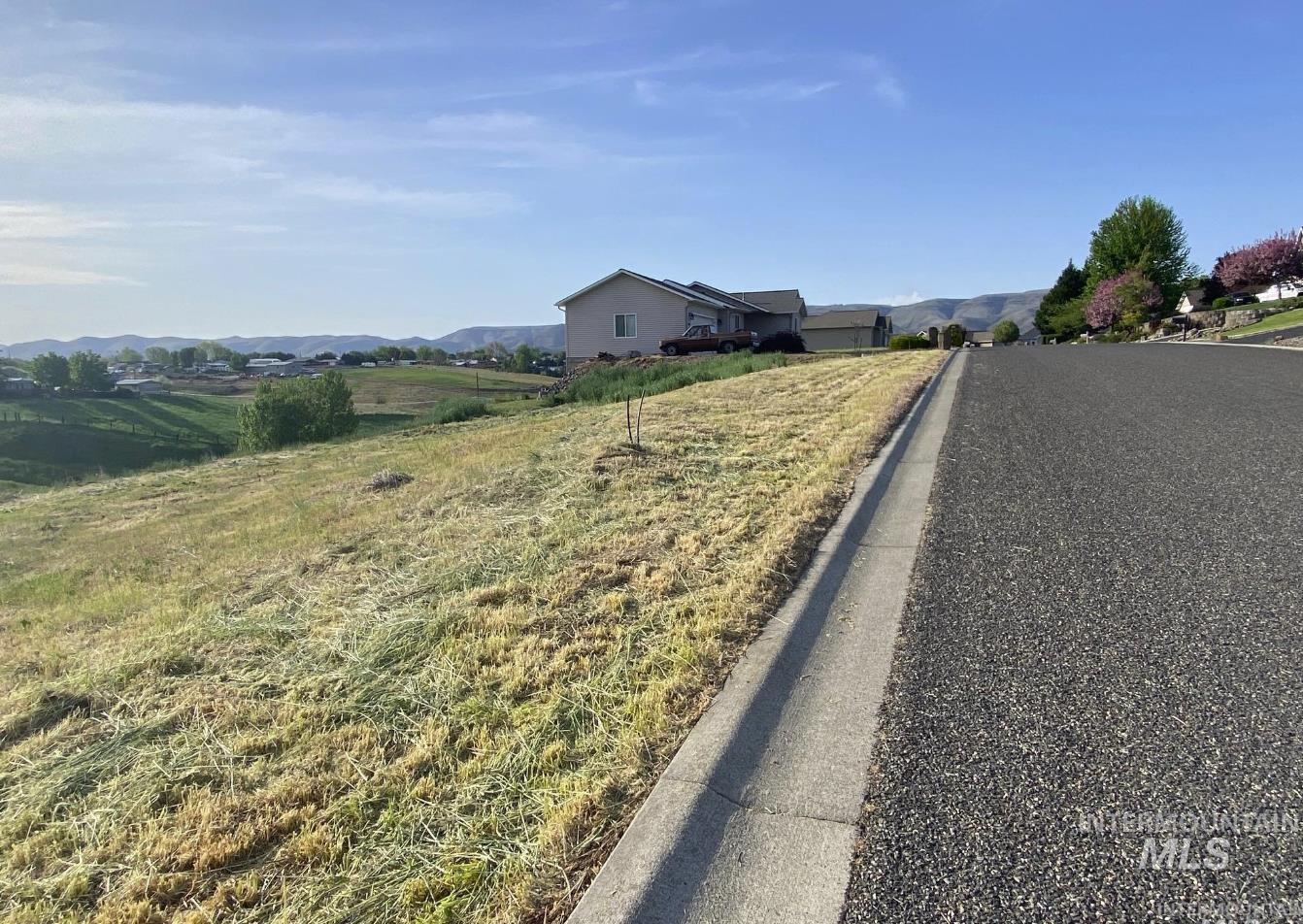 2368 & 2376 Ridgeview Drive, Clarkston, Washington 99403-0000, Land For Sale, Price $80,000,MLS 98988907