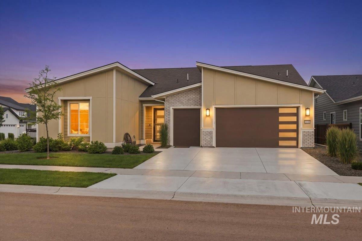 11765 S Integrity Lane, Kuna, Idaho 83634, 3 Bedrooms, 3 Bathrooms, Residential For Sale, Price $720,000, 98988908