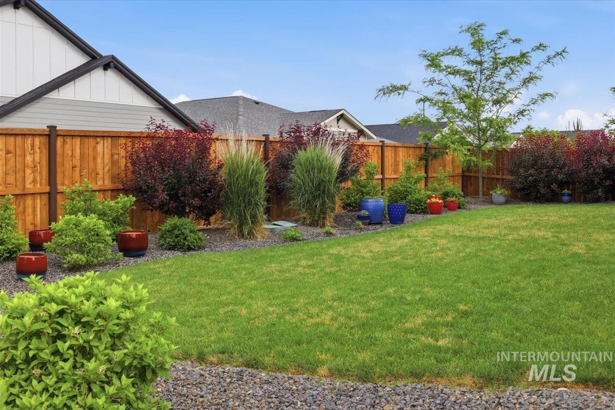 11765 S Integrity Lane, Kuna, Idaho 83634, 3 Bedrooms, 3 Bathrooms, Residential For Sale, Price $720,000, 98988908
