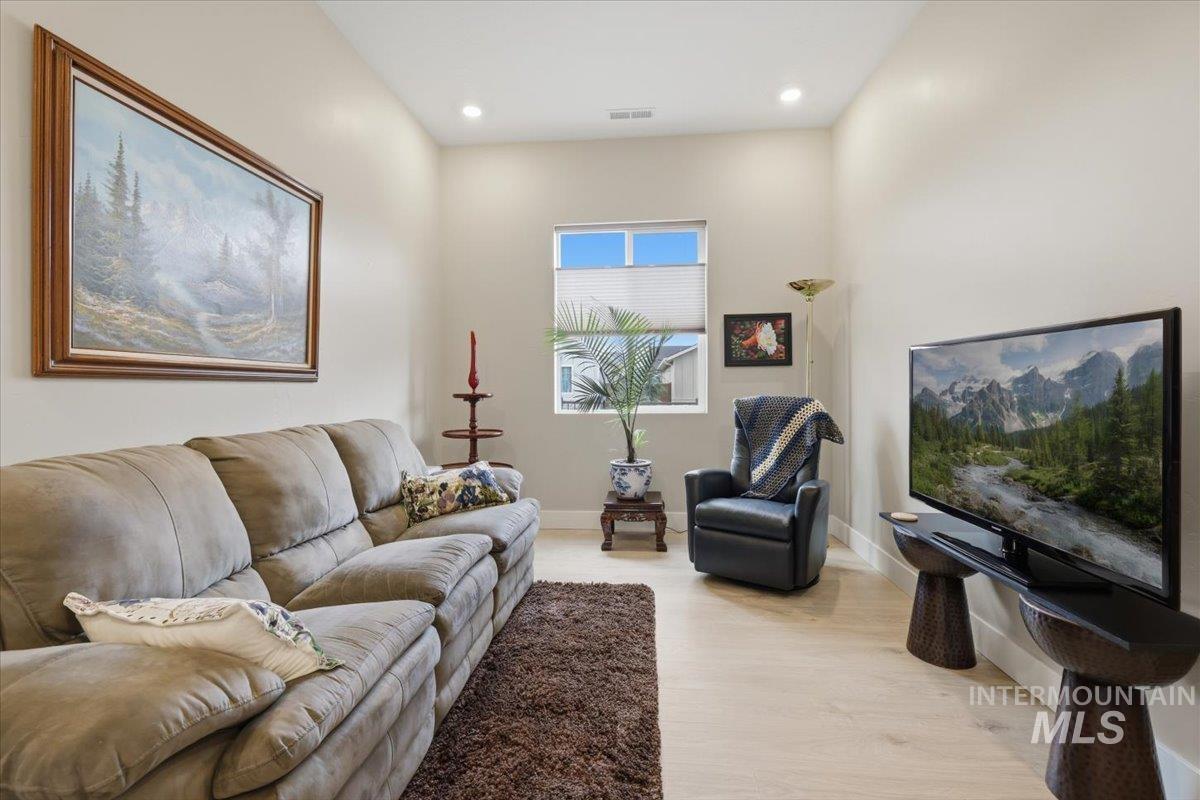 11765 S Integrity Lane, Kuna, Idaho 83634, 3 Bedrooms, 3 Bathrooms, Residential For Sale, Price $720,000, 98988908