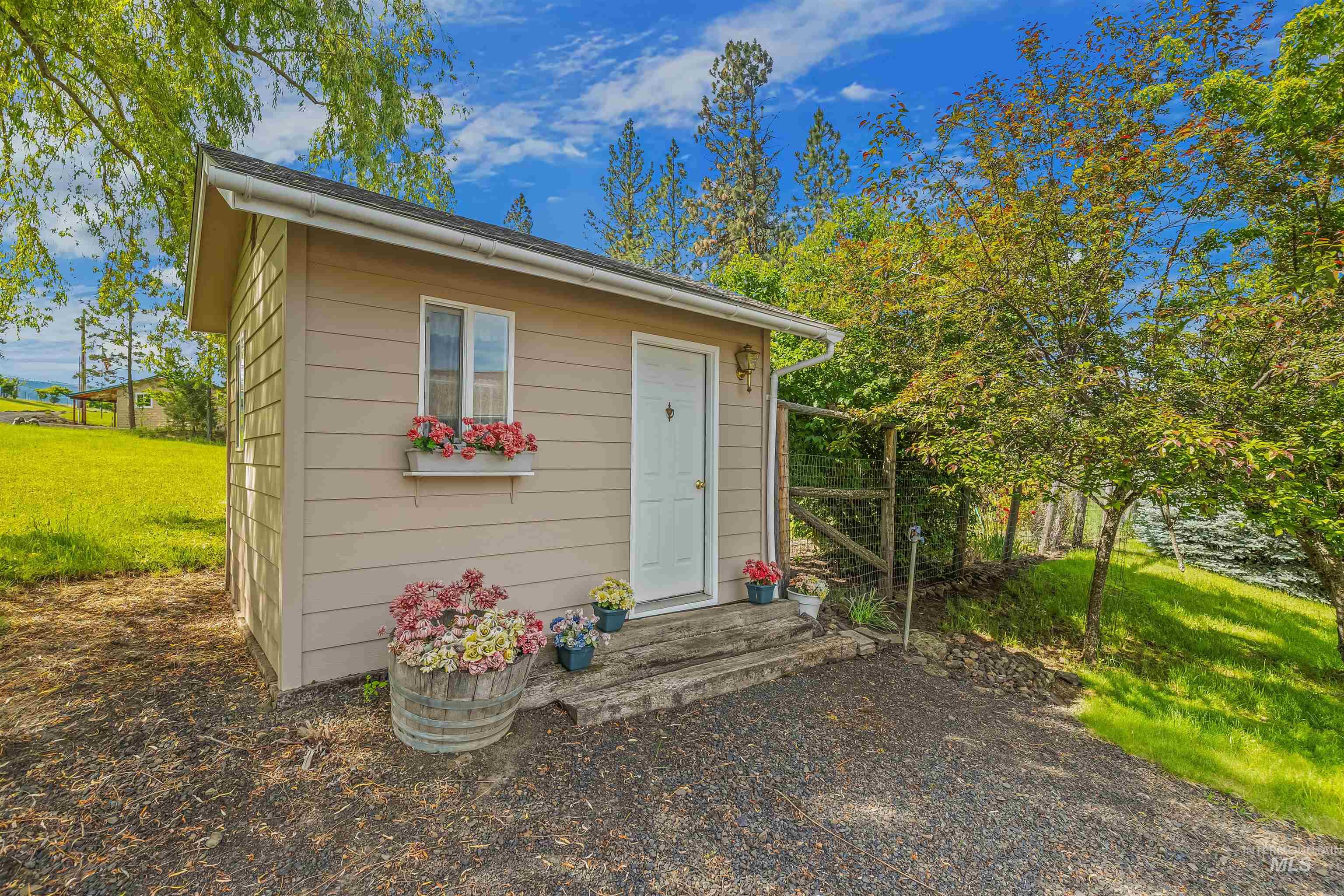 743 Wall Creek, Clearwater, Idaho 83552, 4 Bedrooms, 4.5 Bathrooms, Residential For Sale, Price $850,000,MLS 98988909